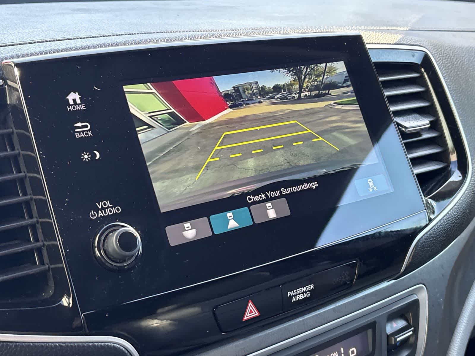 Thumbnail: 2019 Honda Pilot - 26