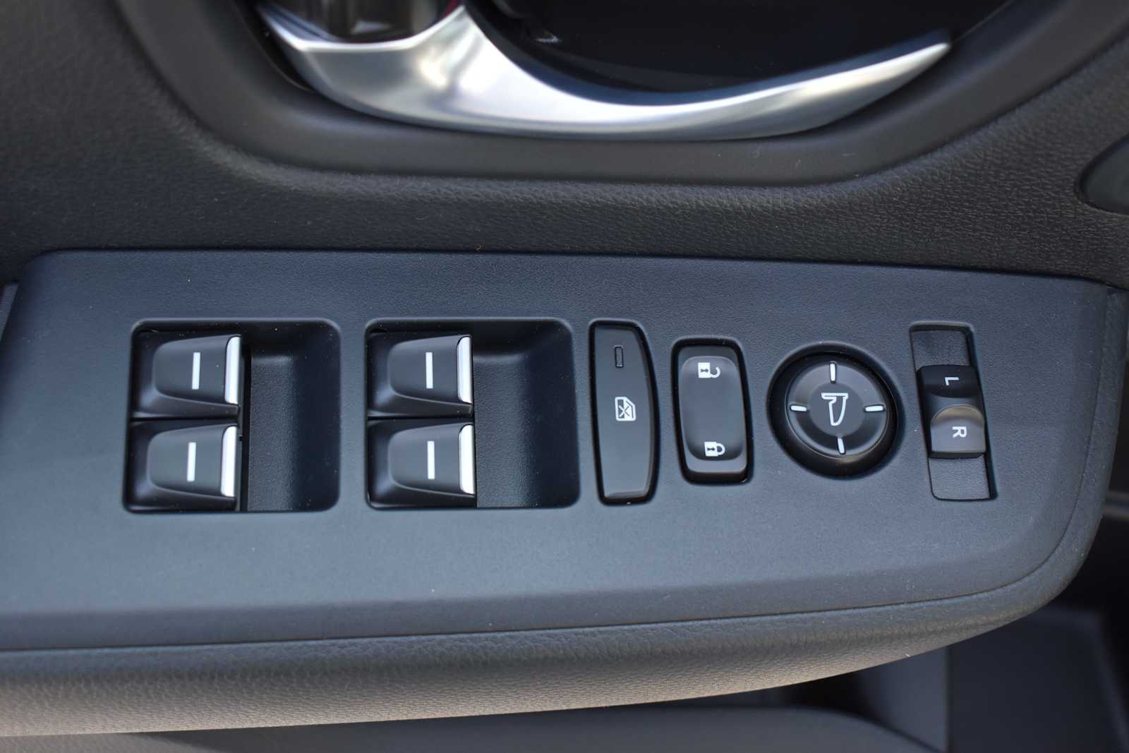 Thumbnail: 2026 Honda Passport - 15