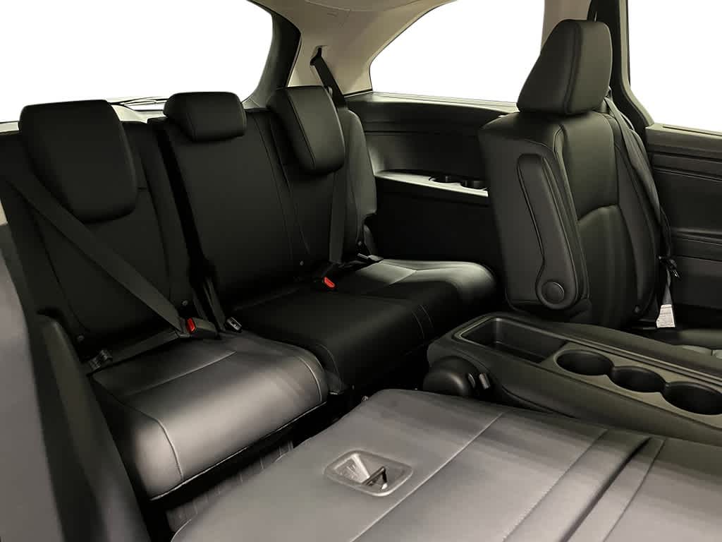 Thumbnail: 2026 Honda Odyssey - 25