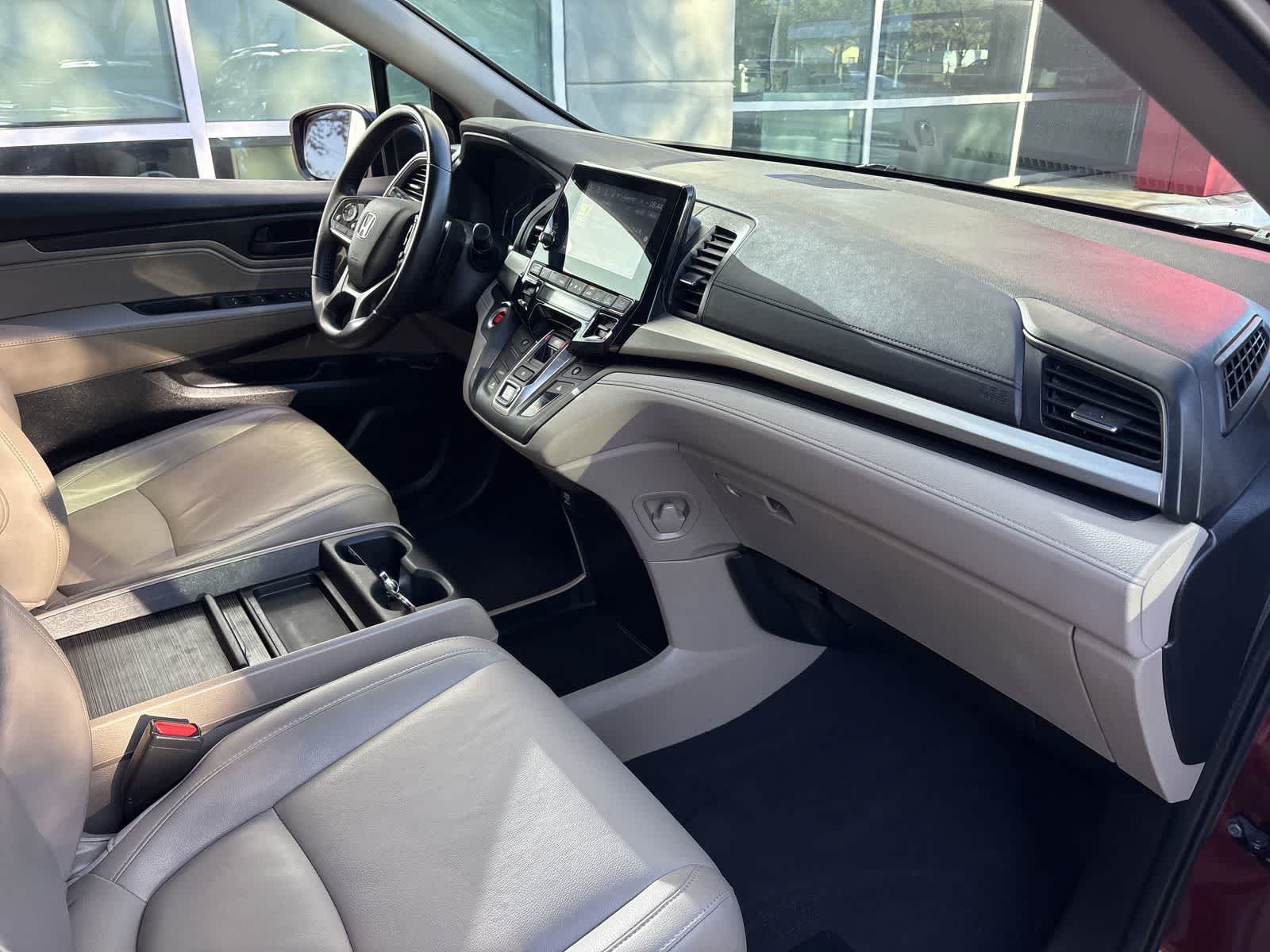 Thumbnail: 2018 Honda Odyssey - 22