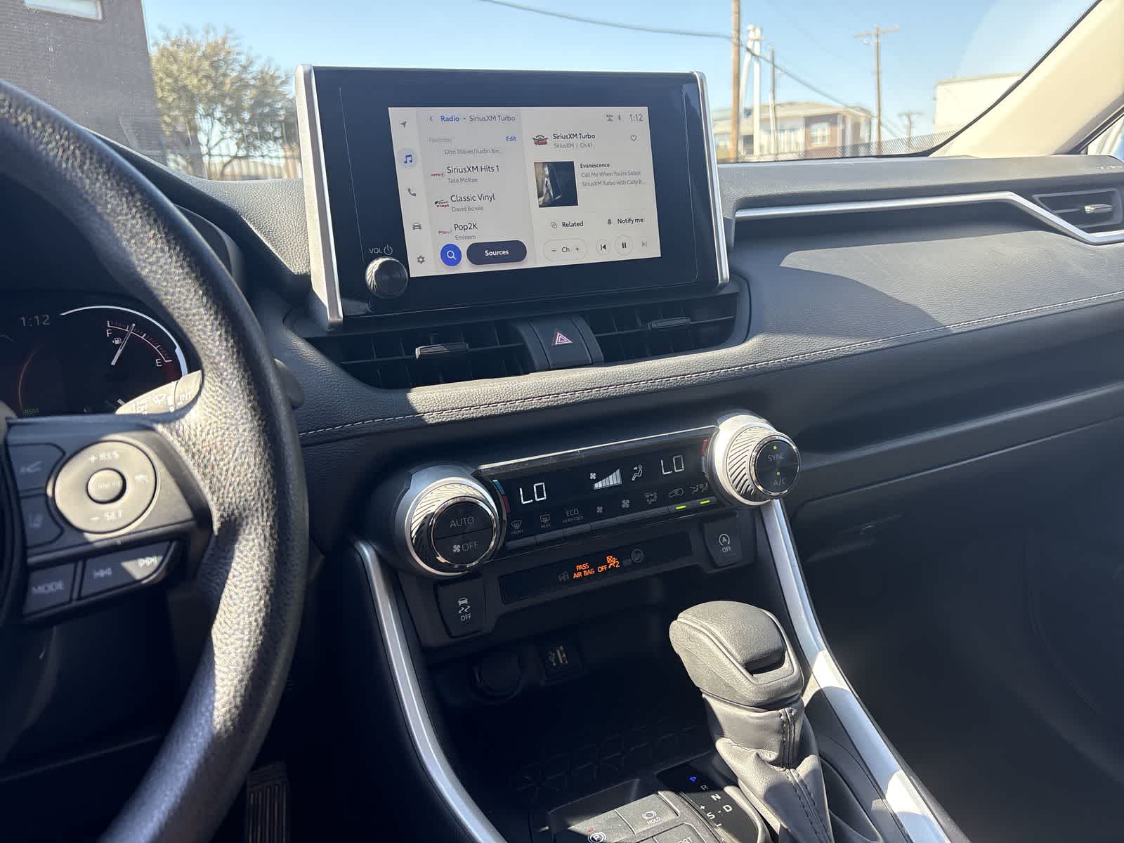 Thumbnail: 2025 Toyota RAV4 - 28