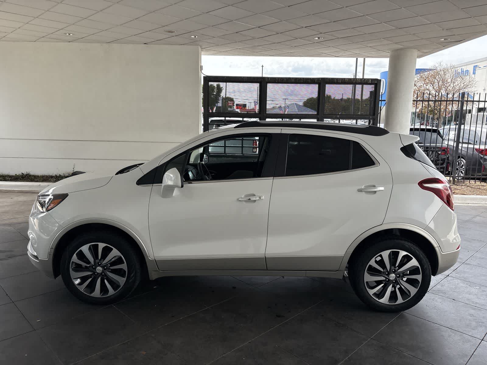 Thumbnail: 2021 Buick Encore - 3