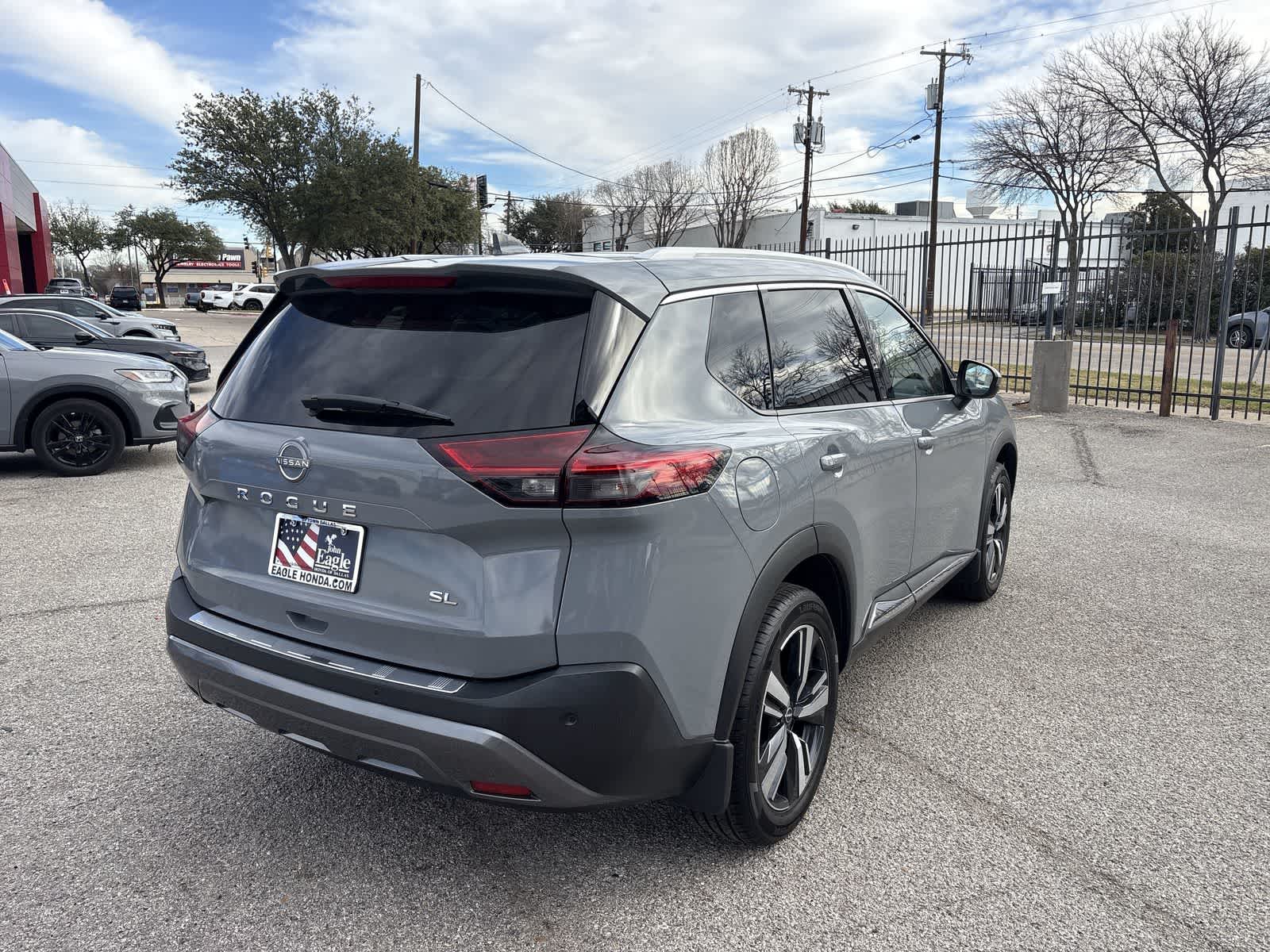 Thumbnail: 2022 Nissan Rogue - 25