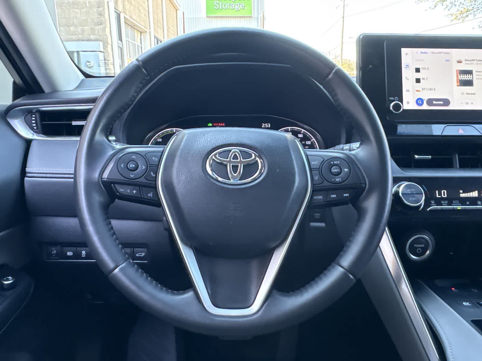 Thumbnail: 2023 Toyota Venza - 27