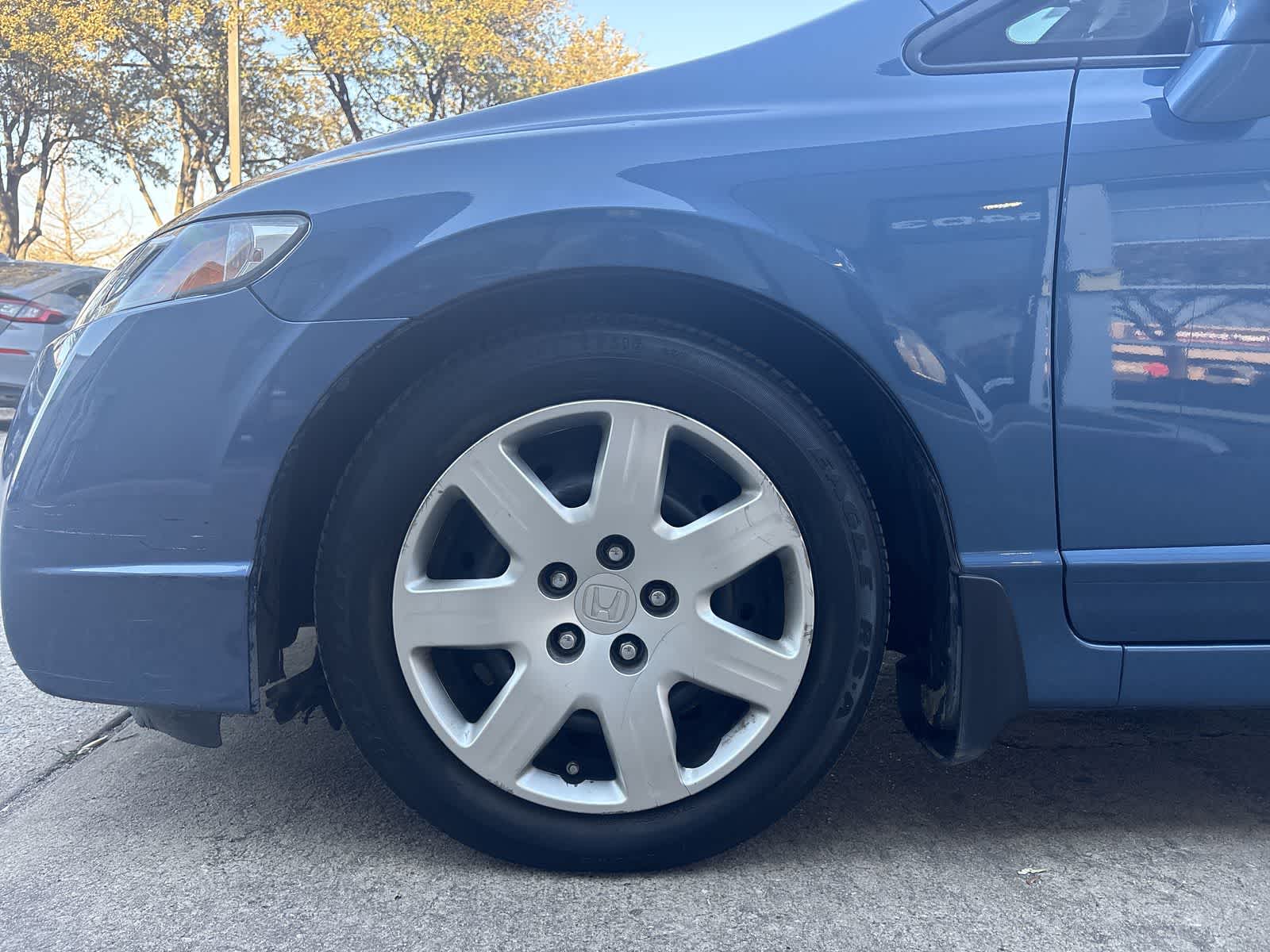 Thumbnail: 2010 Honda Civic - 20