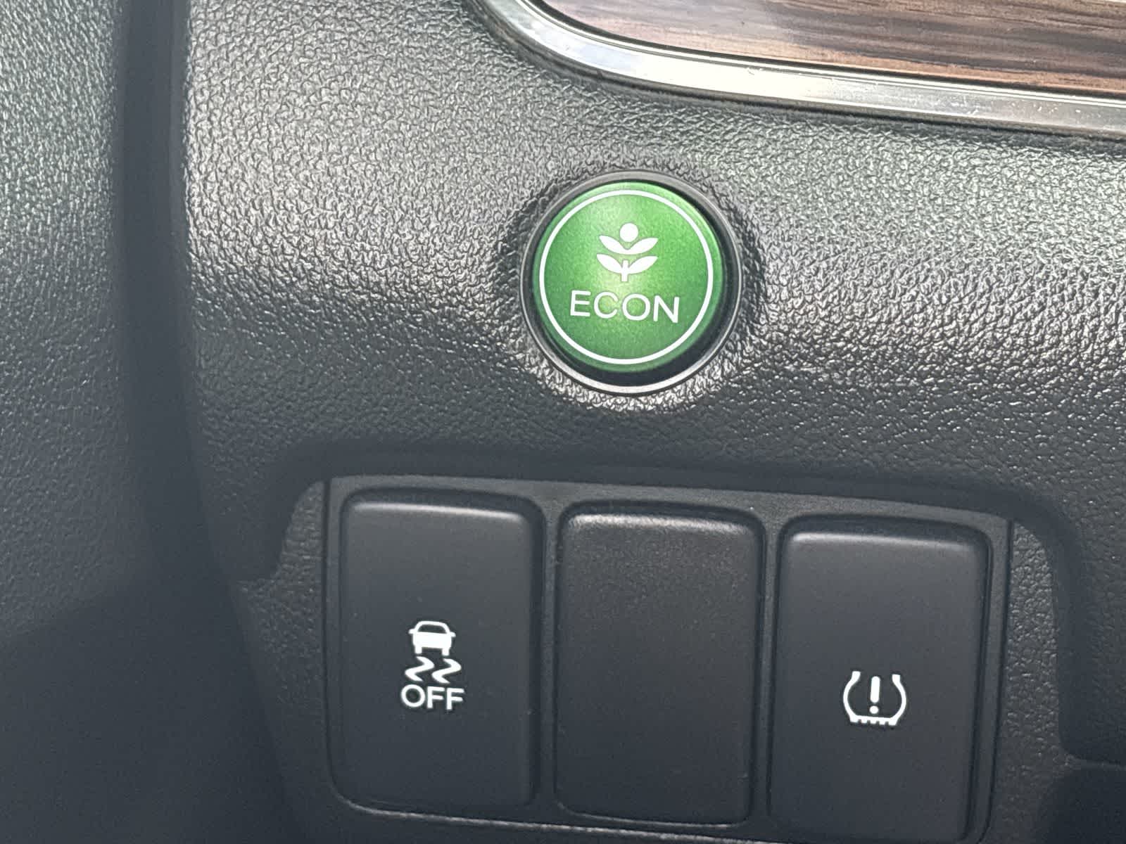 Thumbnail: 2015 Honda CR-V - 32