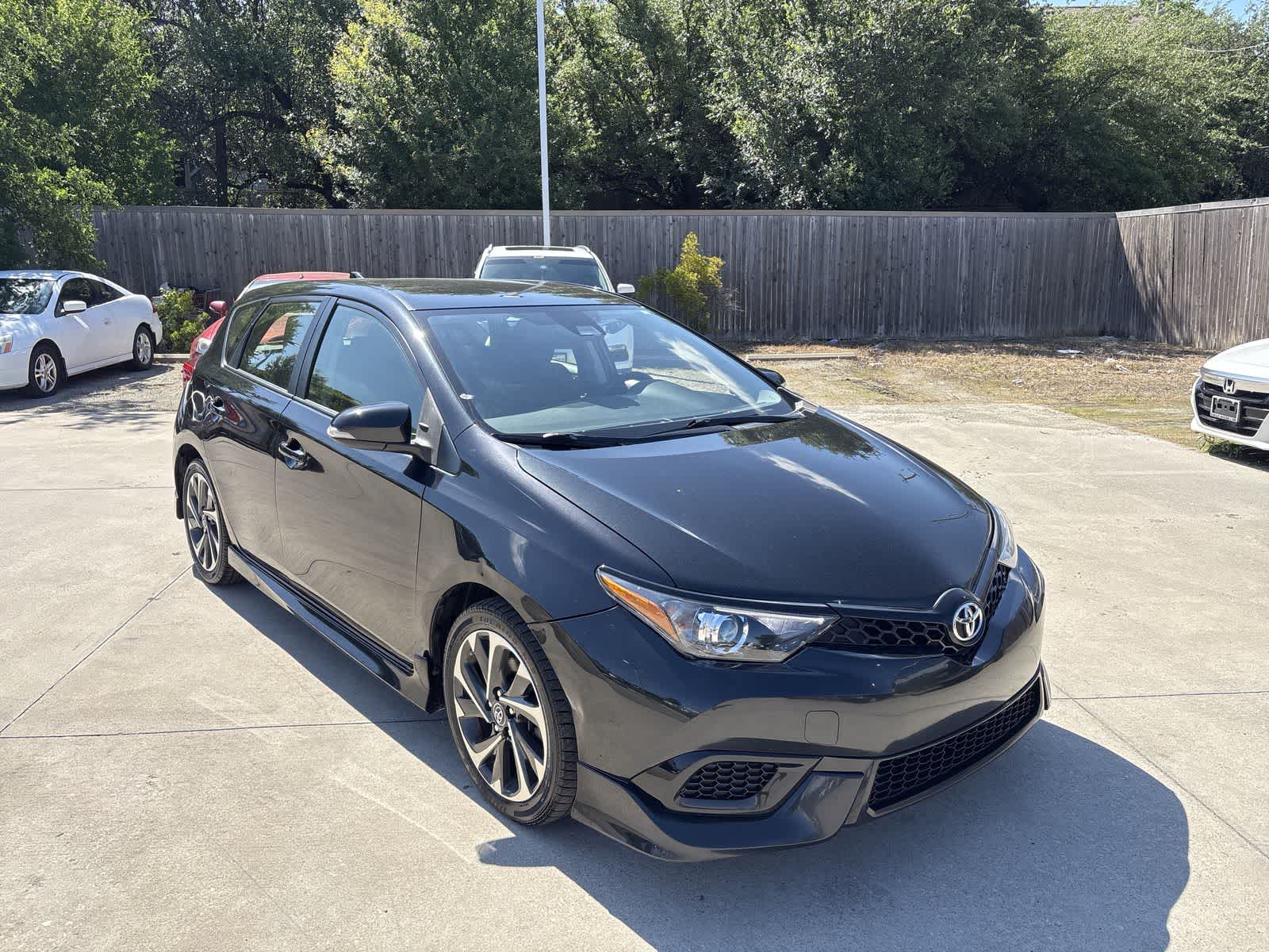 Thumbnail: 2017 Toyota Corolla iM - 22