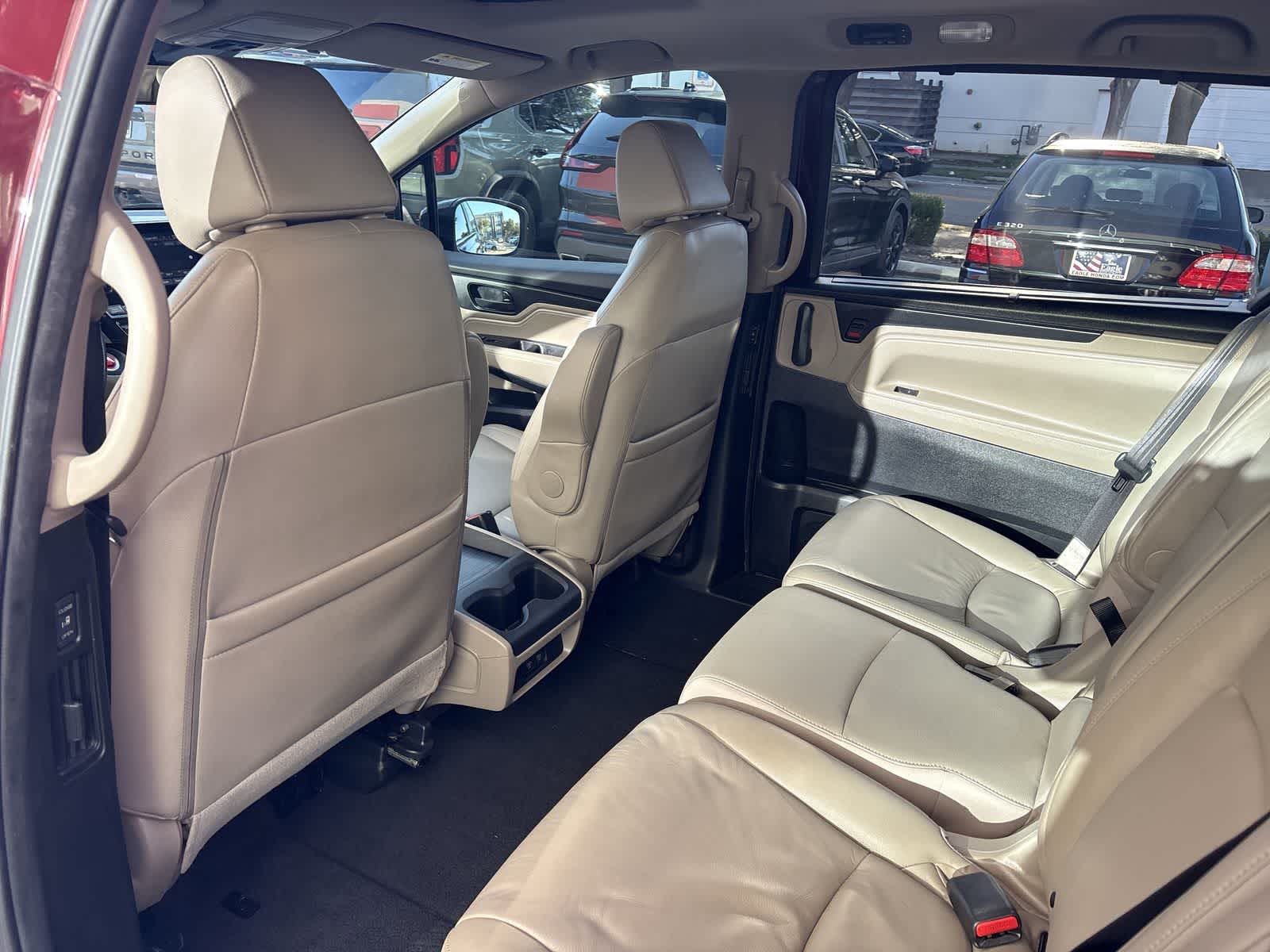 Thumbnail: 2018 Honda Odyssey - 11