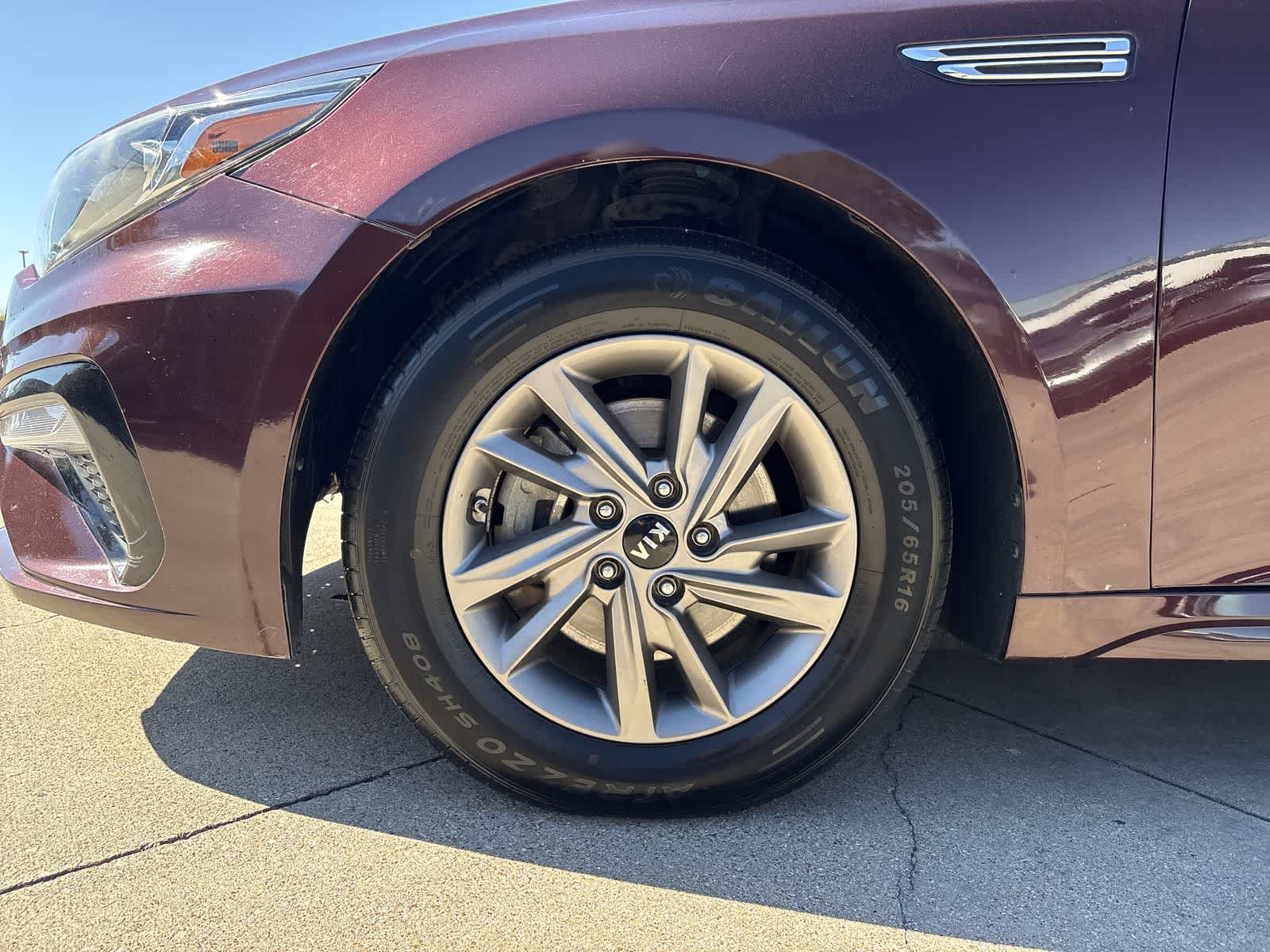 Thumbnail: 2020 Kia Optima - 8