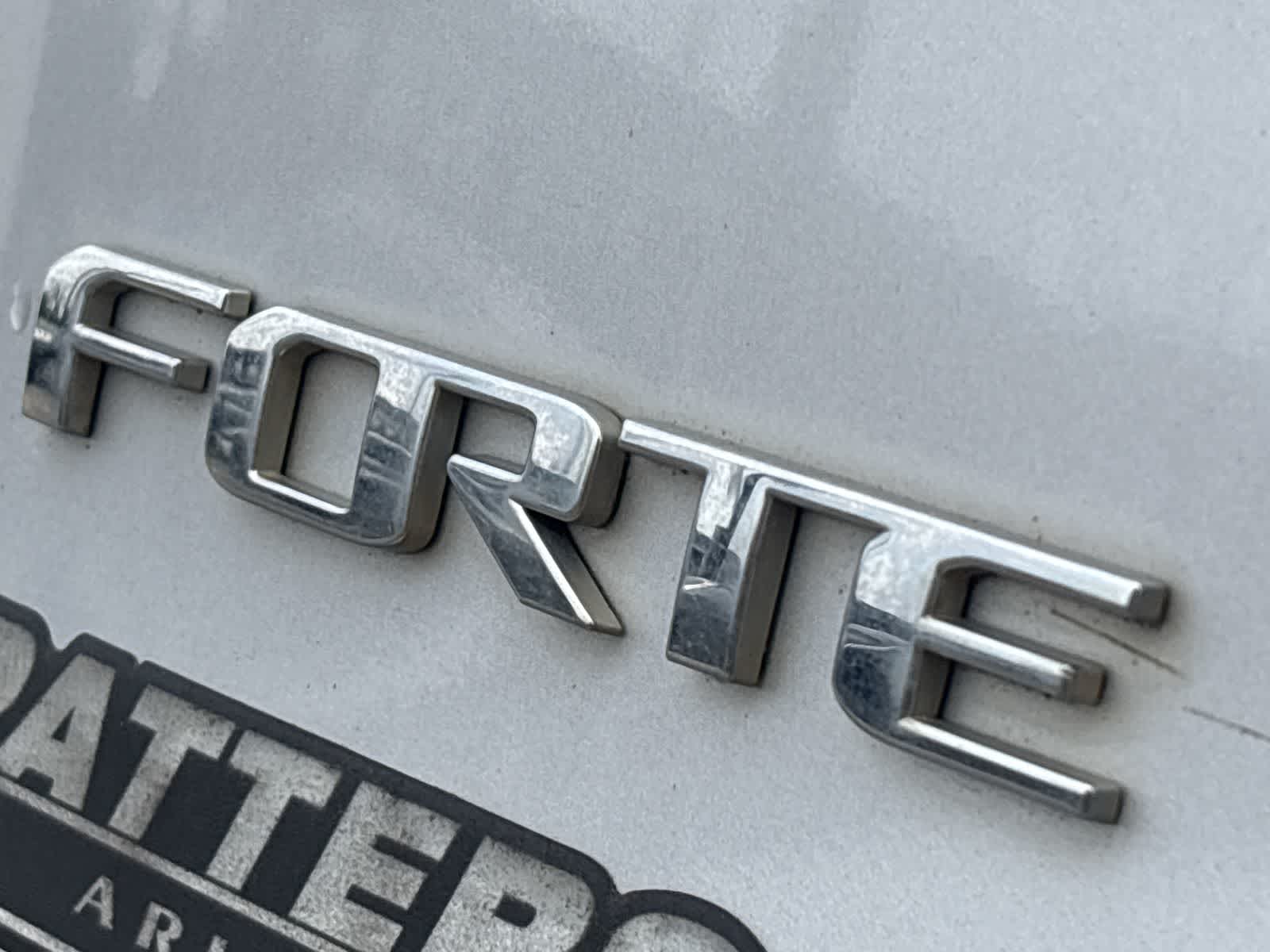 Thumbnail: 2016 Kia Forte - 10