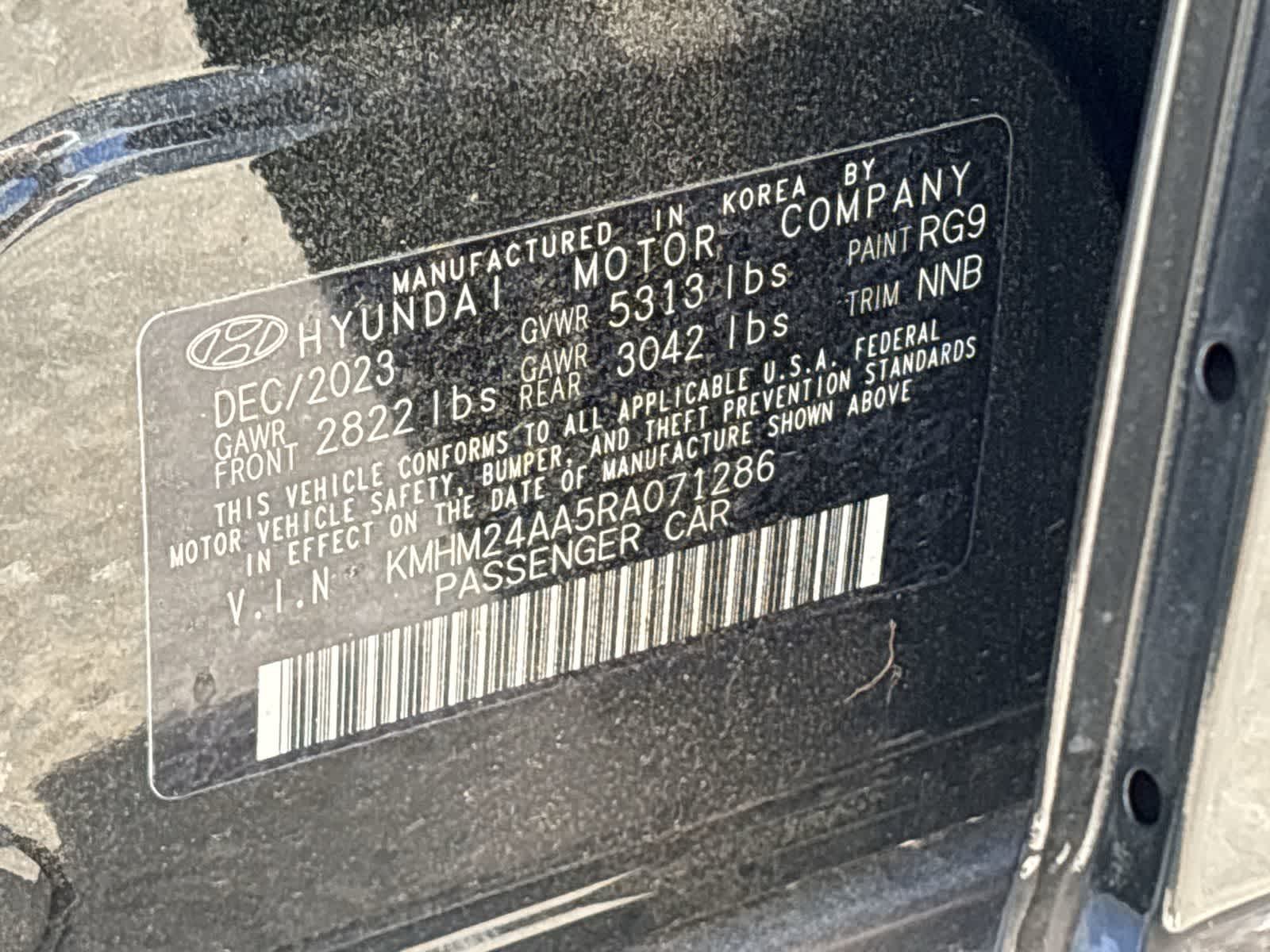 Thumbnail: 2024 Hyundai Ioniq 6 - 32