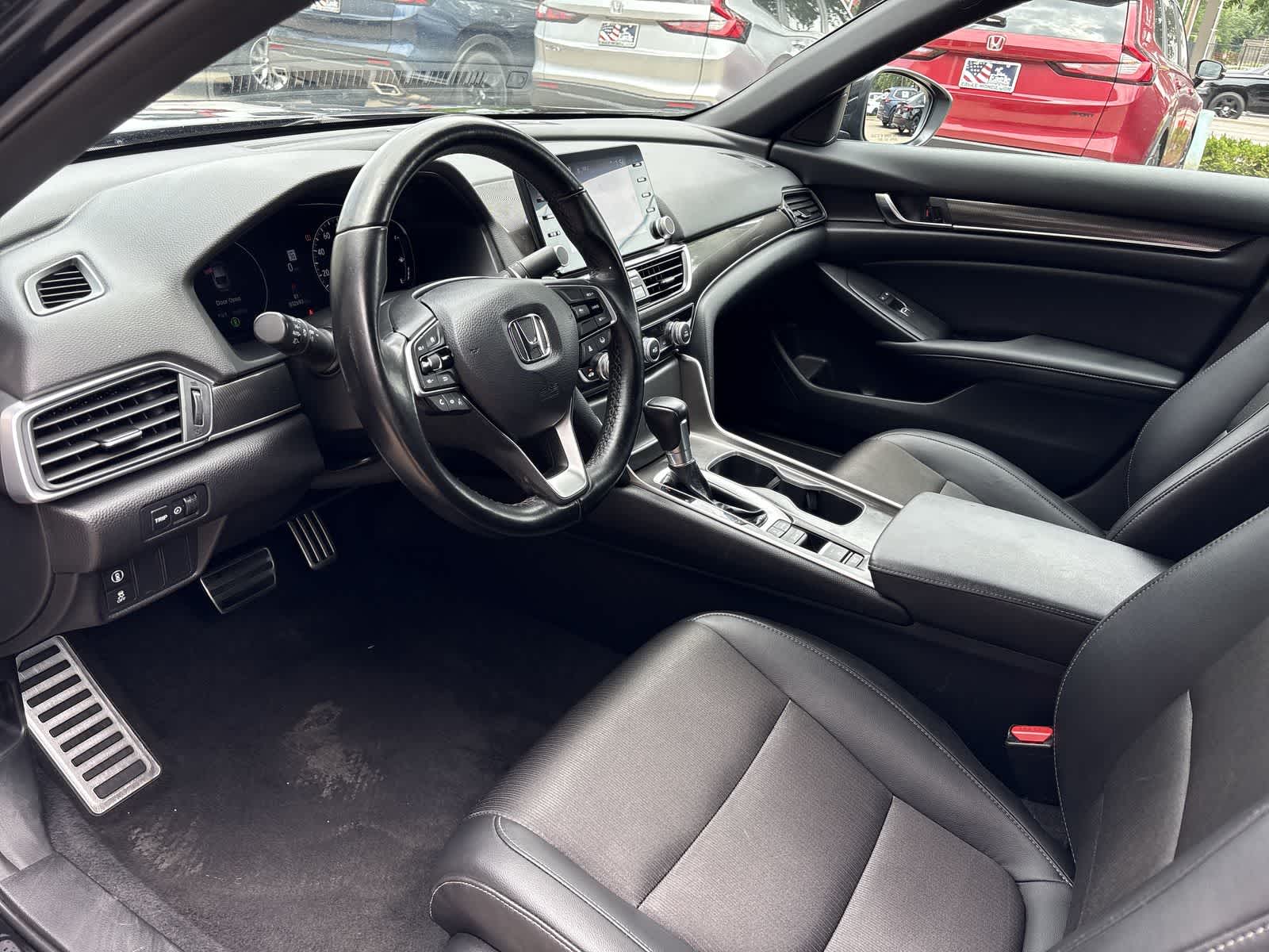 2022 Honda Accord Sport 2