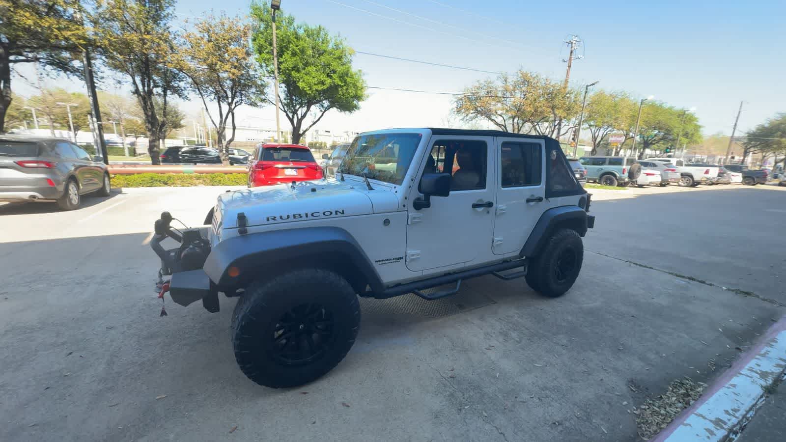 Thumbnail: 2018 Jeep Wrangler - 4