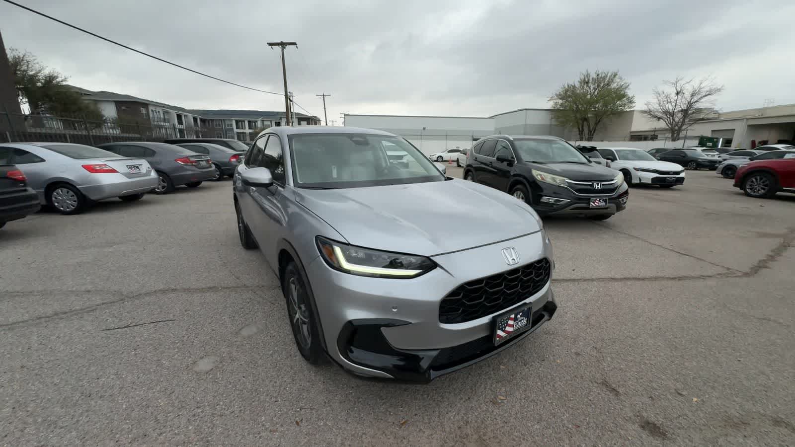 Thumbnail: 2023 Honda HR-V - 2