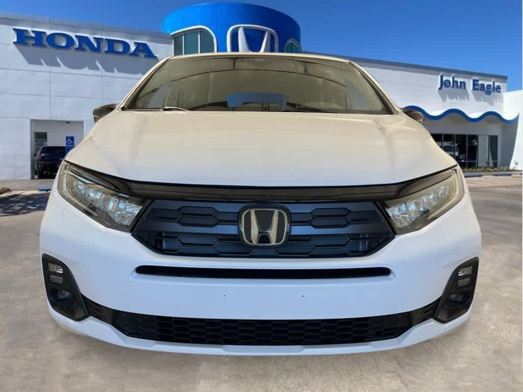 Thumbnail: 2026 Honda Odyssey - 10