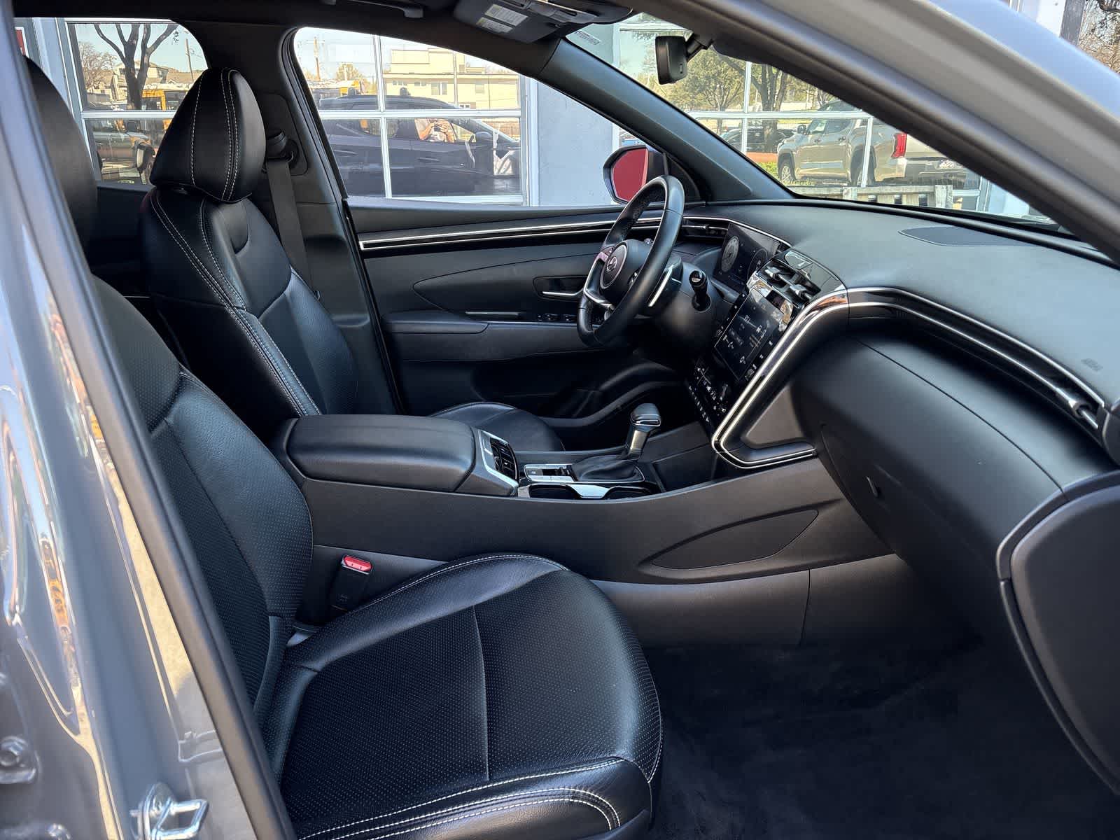 Thumbnail: 2022 Hyundai Santa Cruz - 25