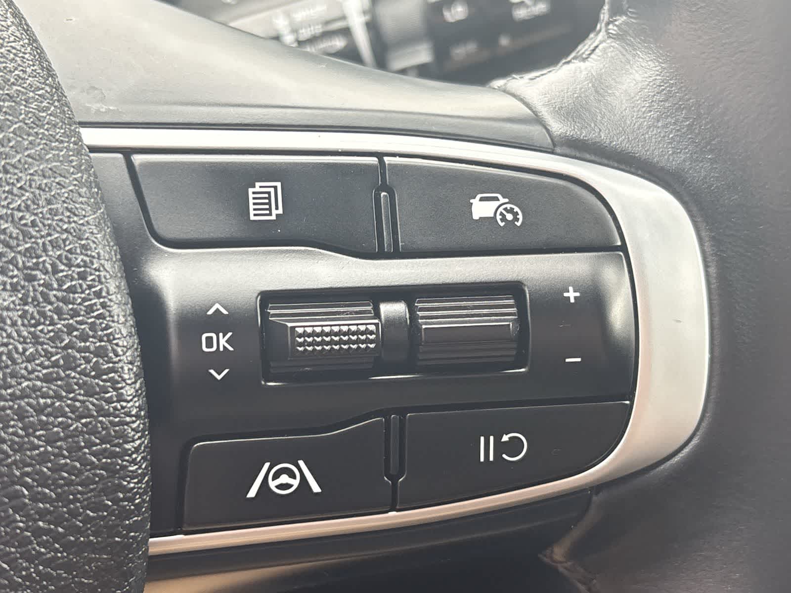 Thumbnail: 2024 Kia Sportage - 32