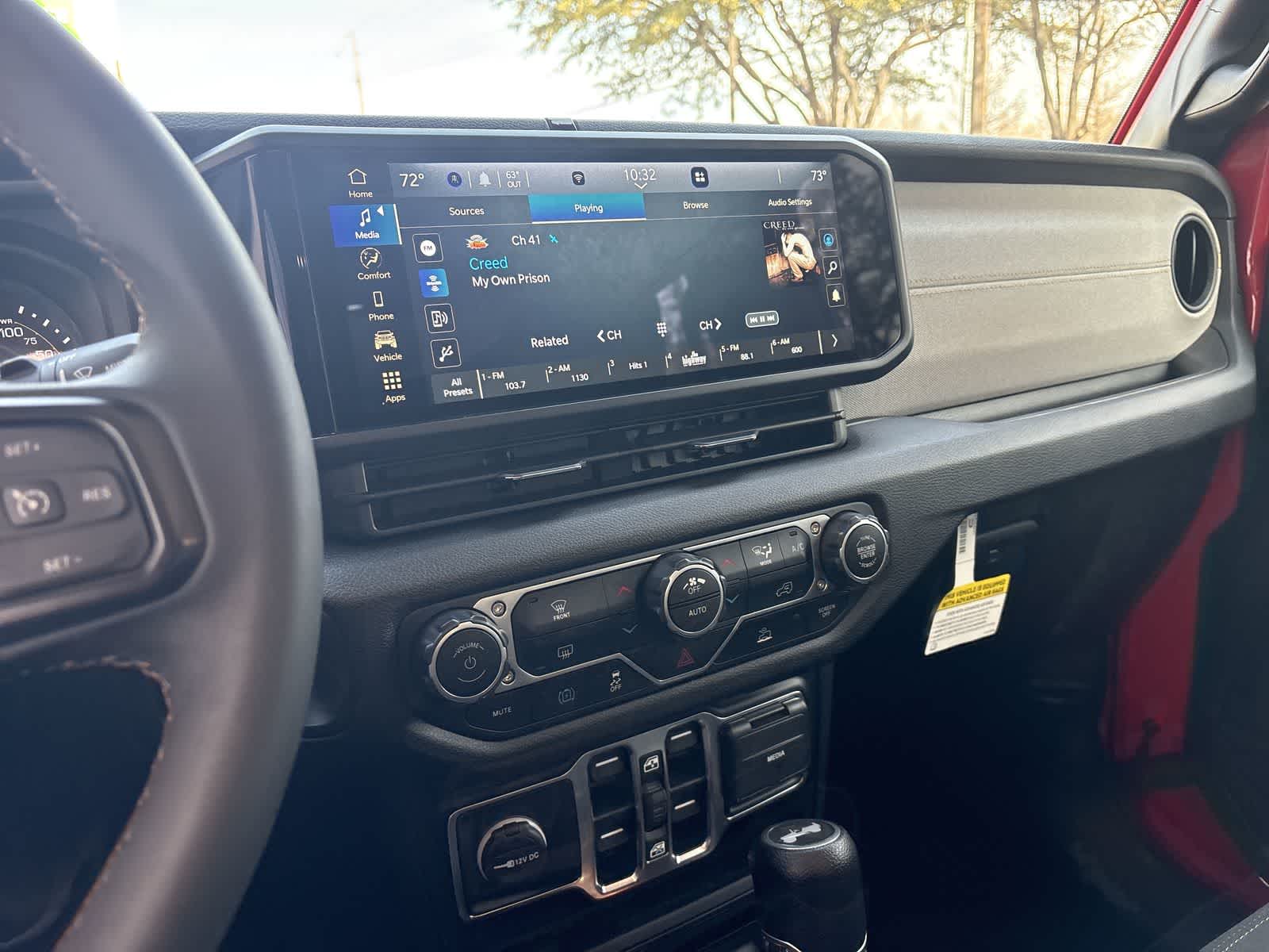 Thumbnail: 2024 Jeep Wrangler - 28