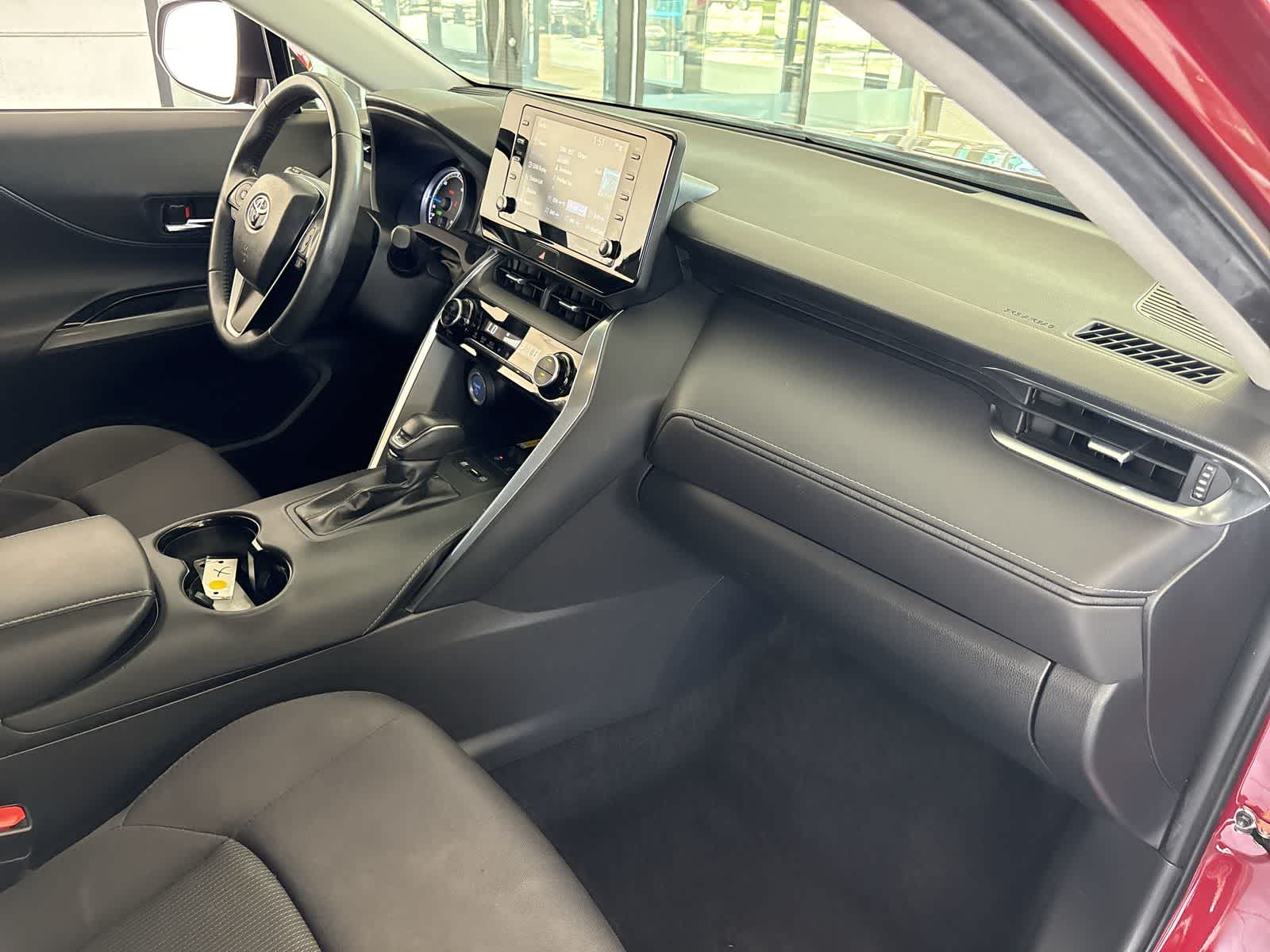 Thumbnail: 2021 Toyota Venza - 22