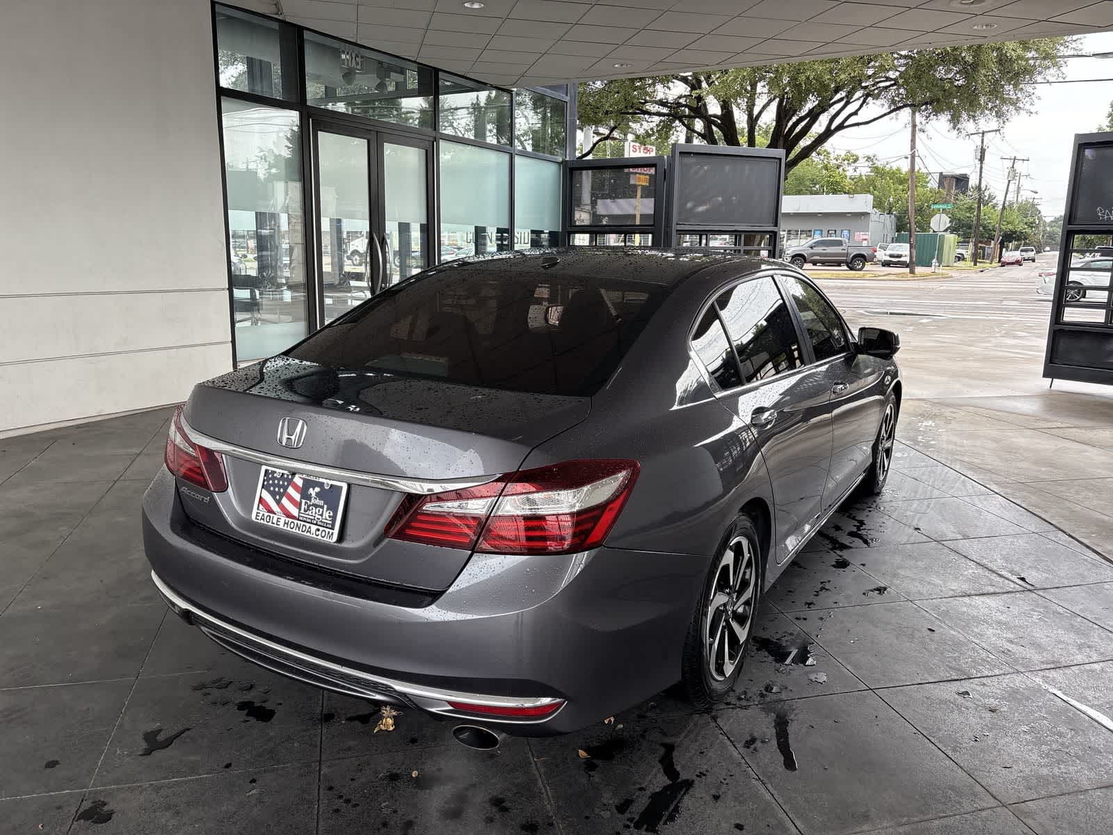 Thumbnail: 2016 Honda Accord - 24