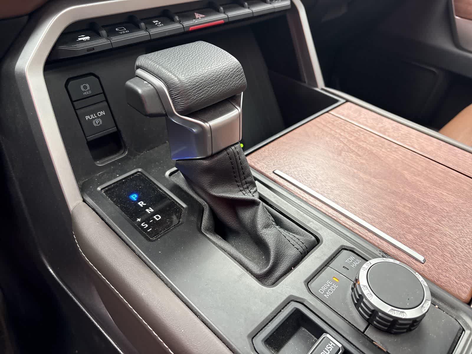 Thumbnail: 2025 Toyota Tundra - 18