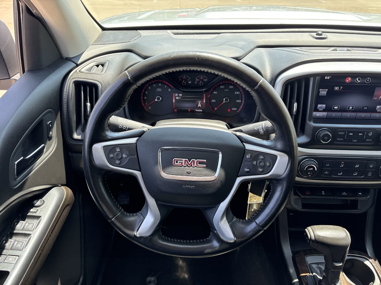 2015 GMC Canyon SLE 22