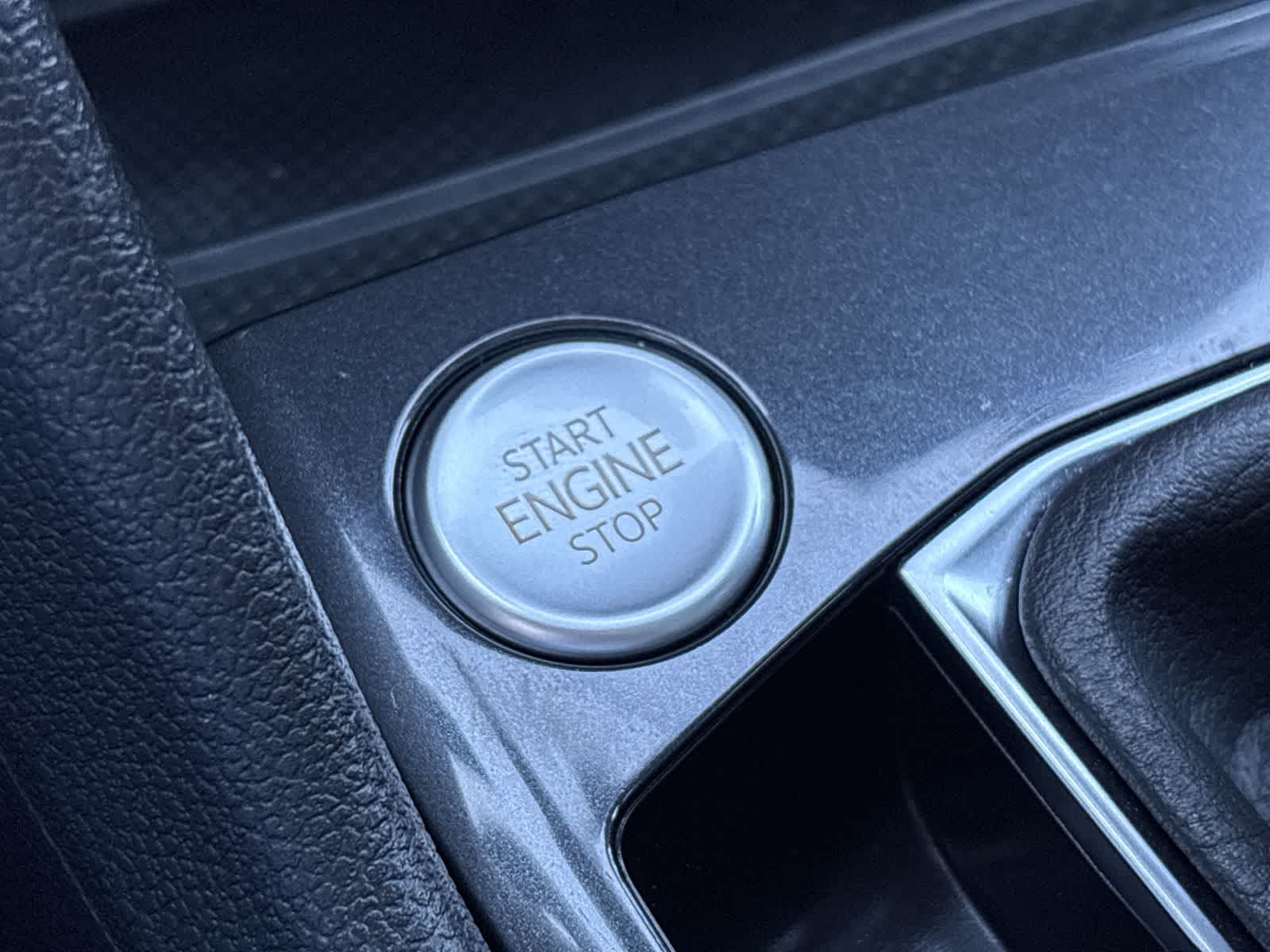 Thumbnail: 2023 Volkswagen Tiguan - 28