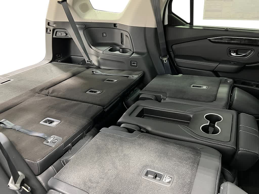 Thumbnail: 2025 Honda Pilot - 40