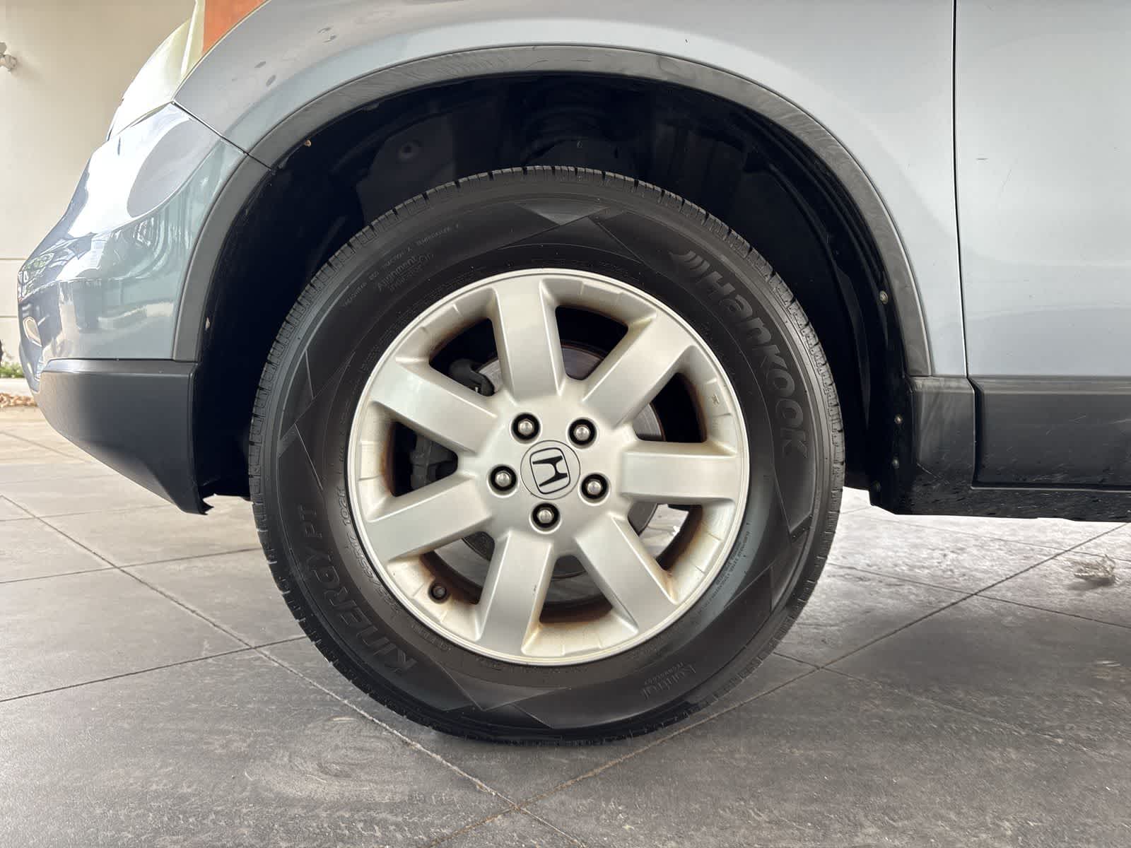 2011 Honda CR-V SE 16