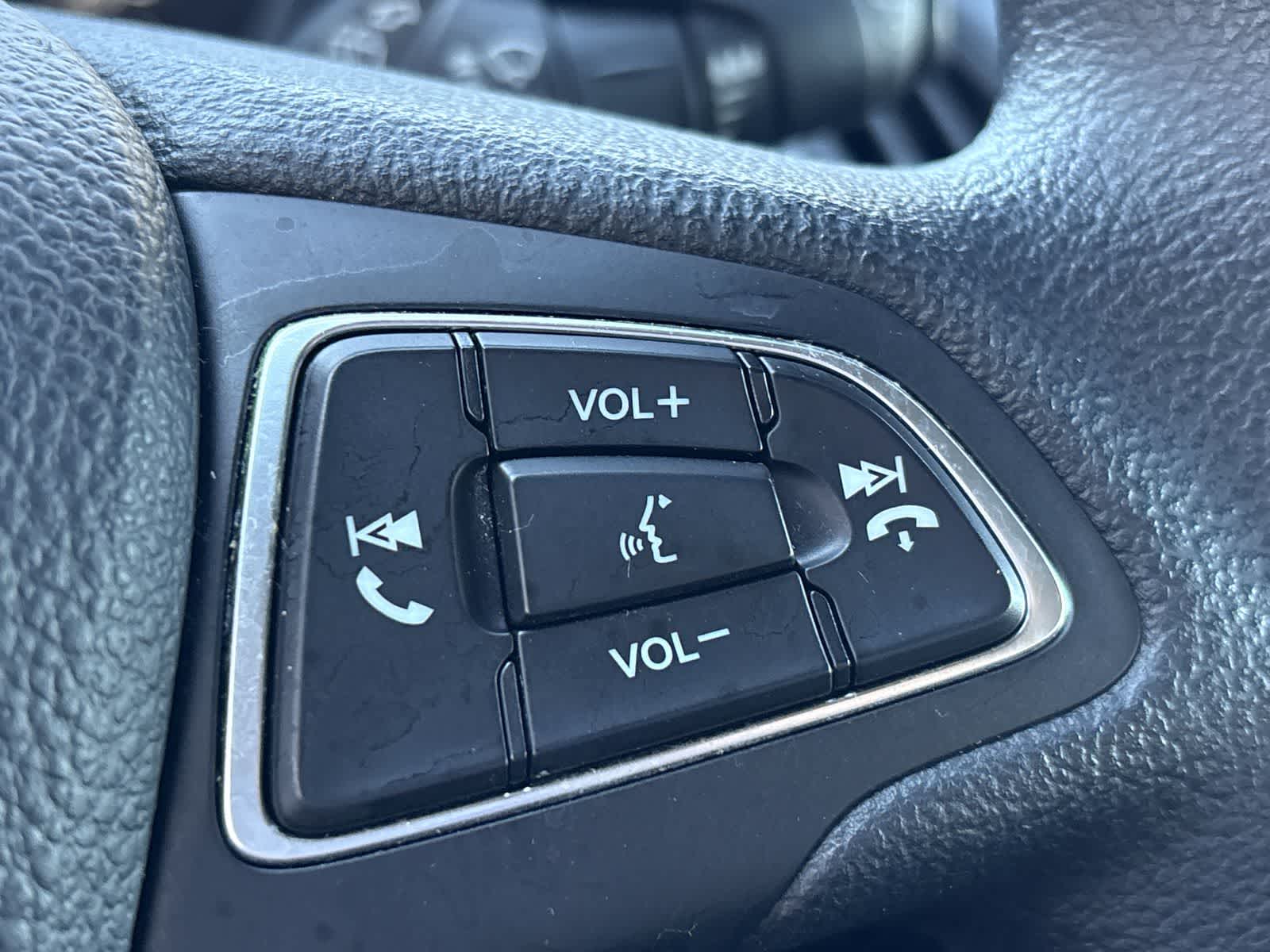 Thumbnail: 2017 Ford Focus - 36