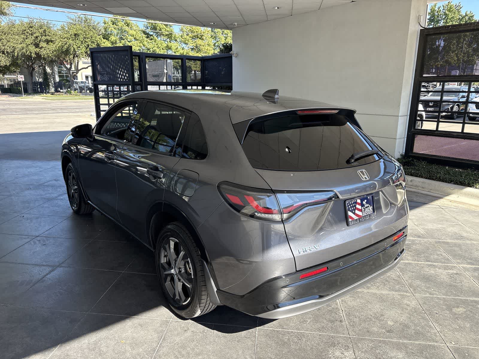 2024 Honda HR-V EX-L photo 3