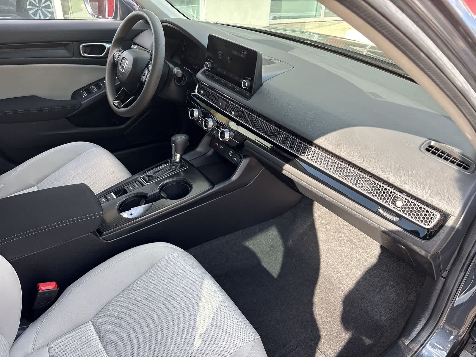 Thumbnail: 2023 Honda Civic - 21