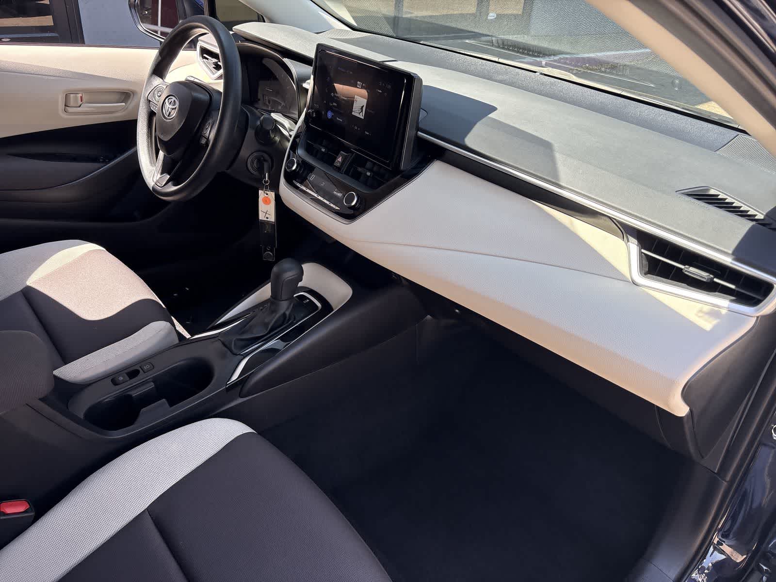 Thumbnail: 2025 Toyota Corolla - 26