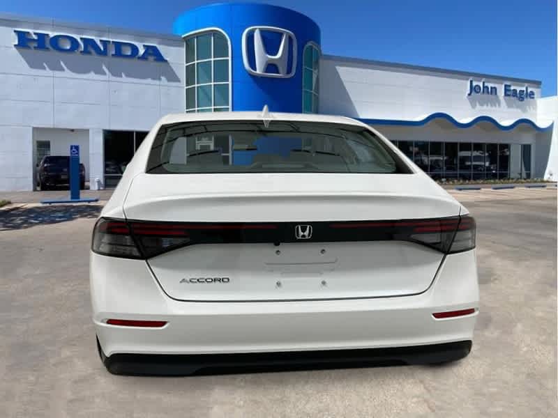 Thumbnail: 2025 Honda Accord - 4