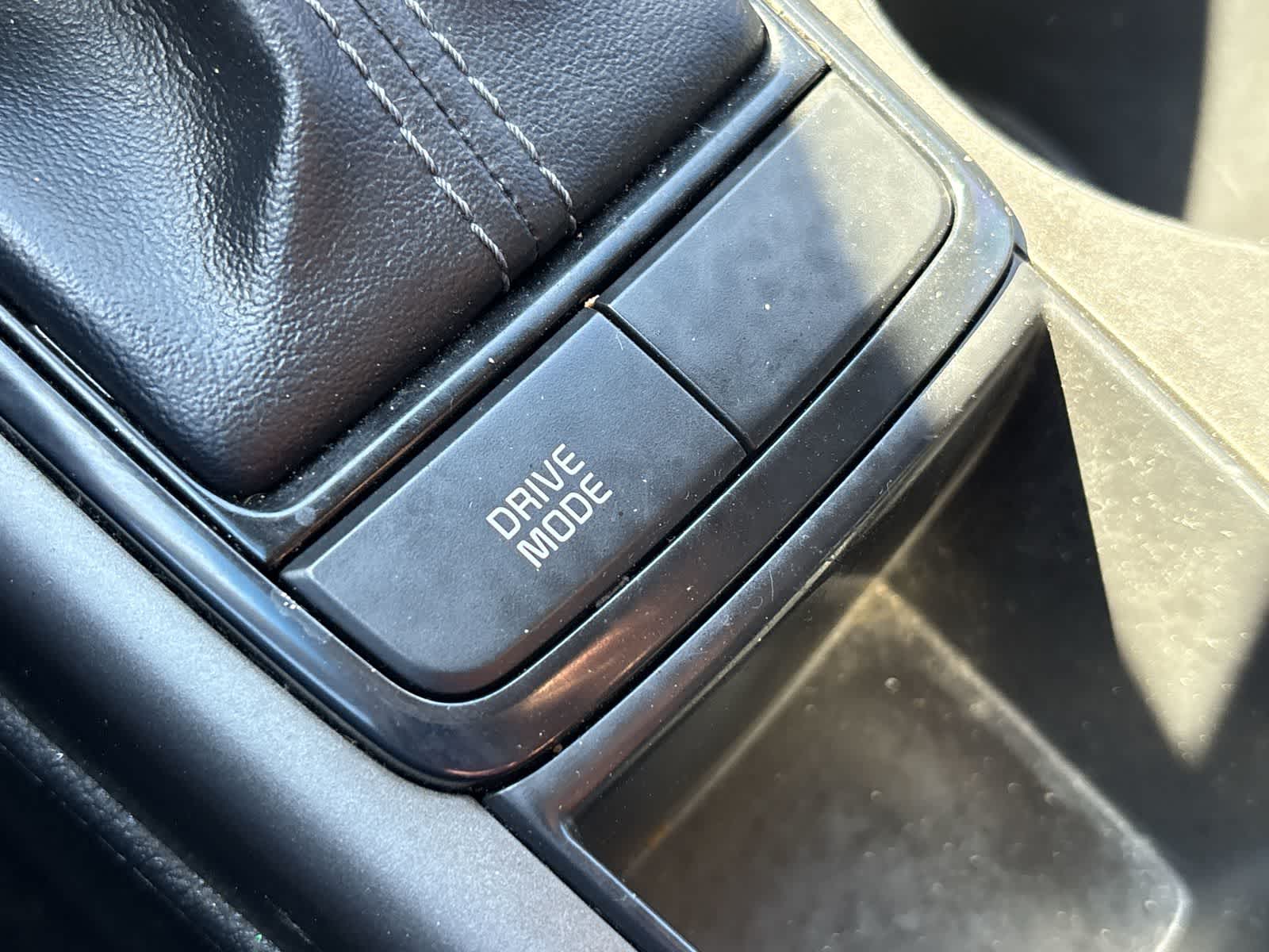 Thumbnail: 2020 Kia Optima - 27