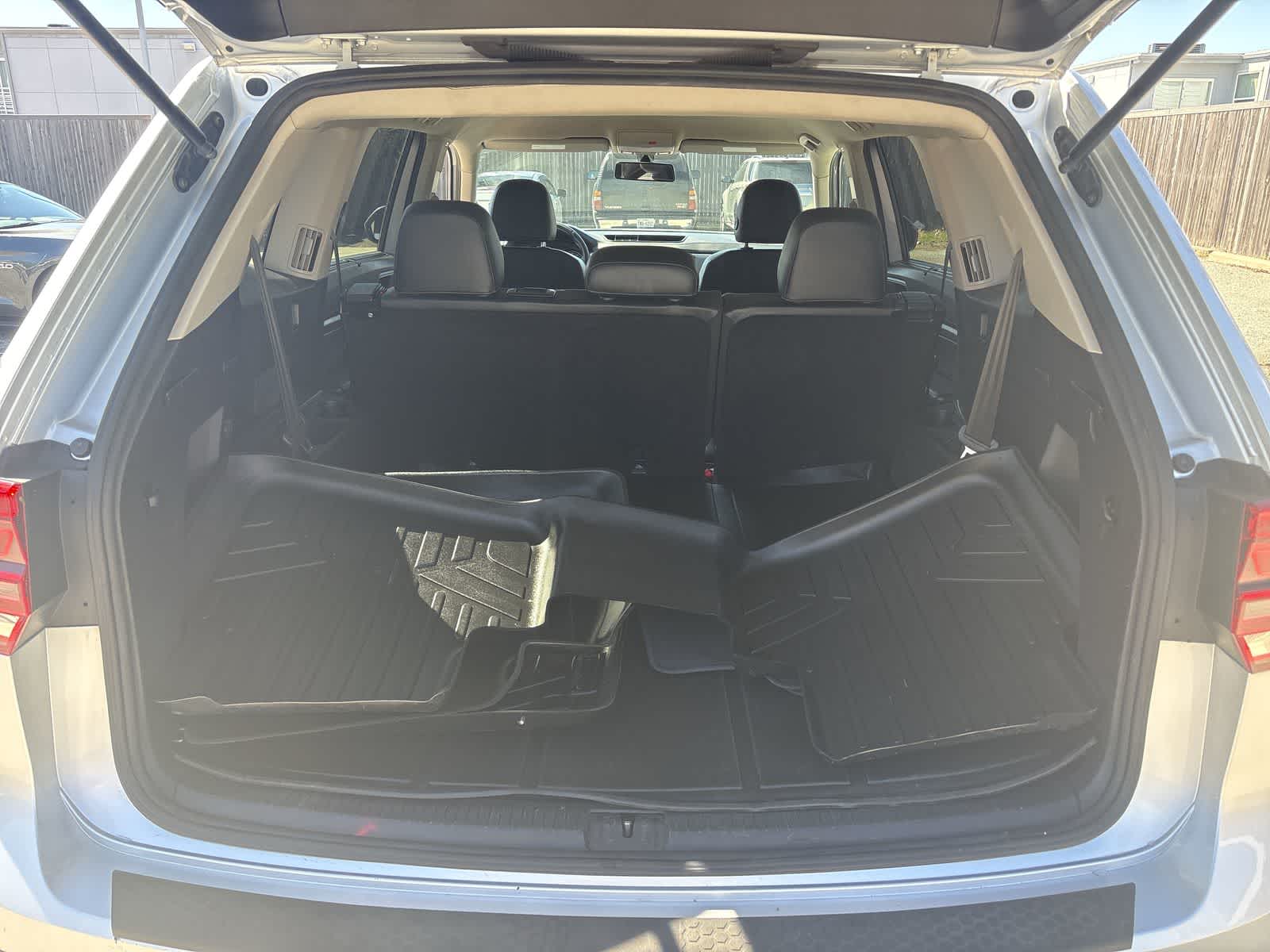 Thumbnail: 2018 Volkswagen Atlas - 38