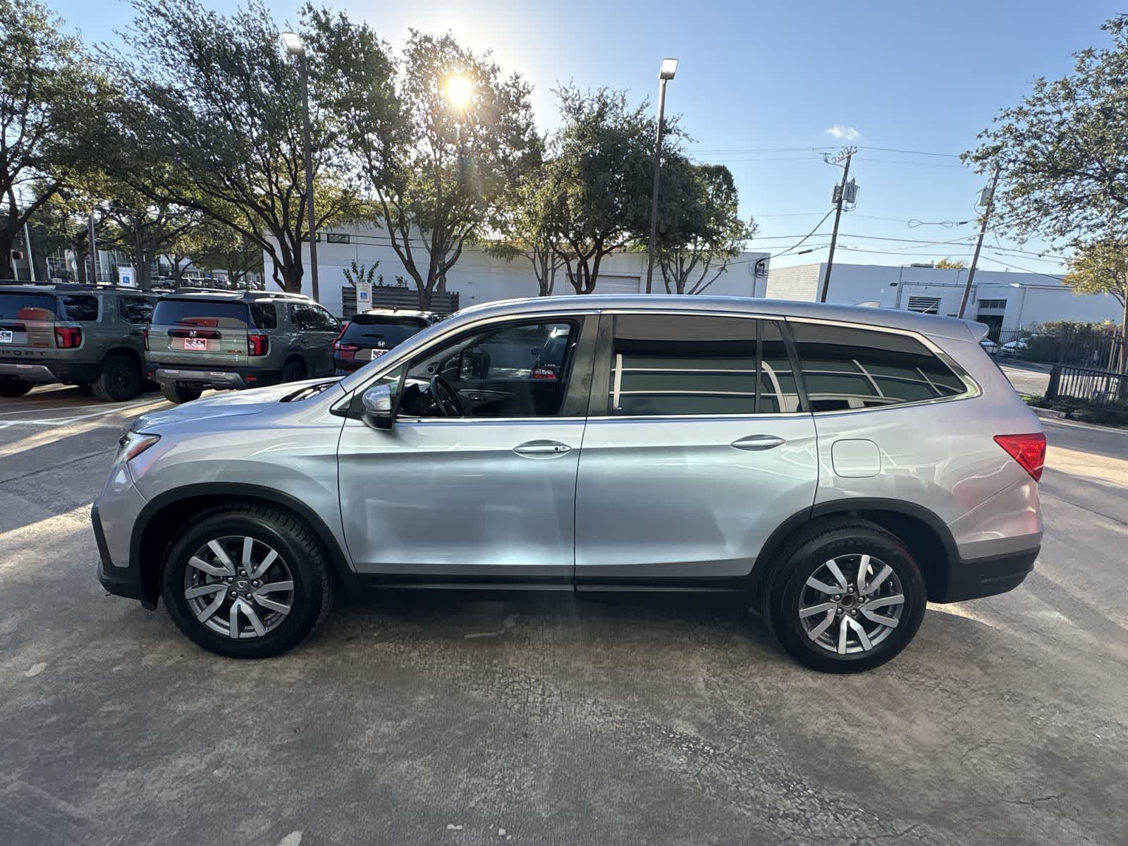 2019 Honda Pilot EX-L photo 2