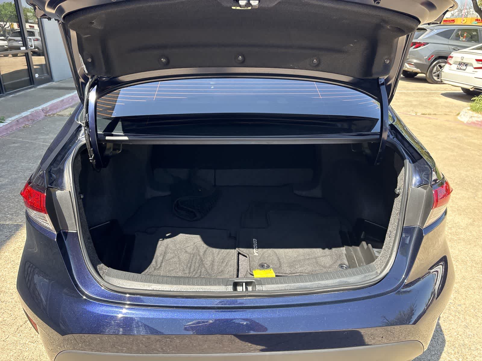 Thumbnail: 2025 Toyota Corolla - 38