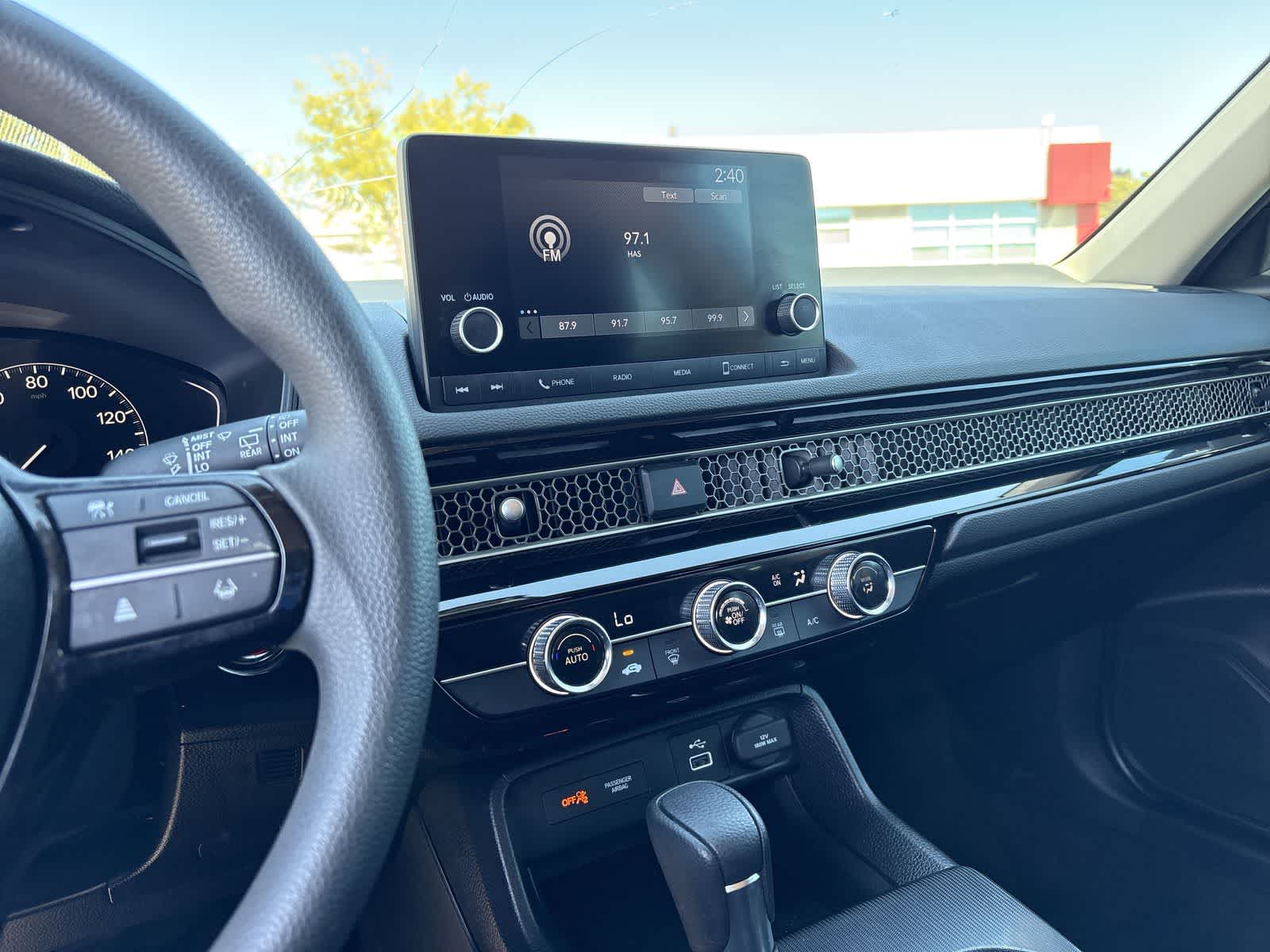 Thumbnail: 2024 Honda Civic - 15