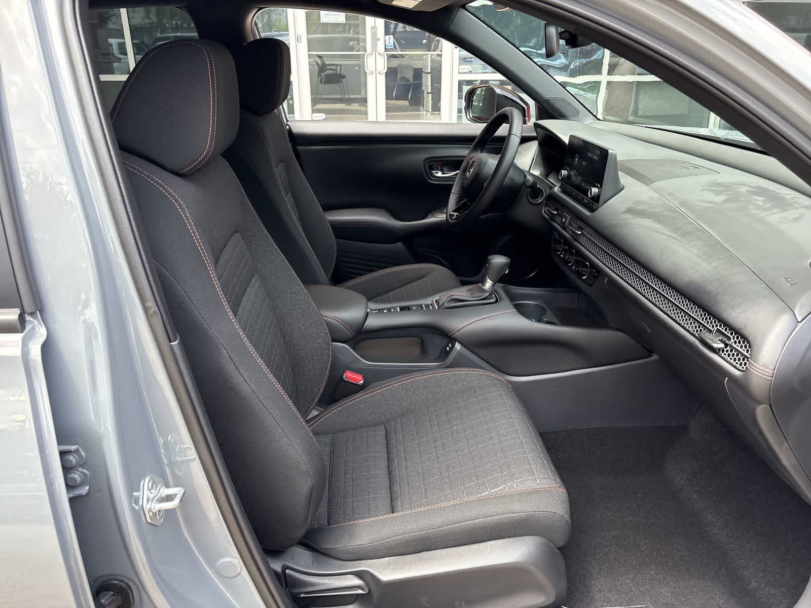 2025 Honda HR-V Sport 13