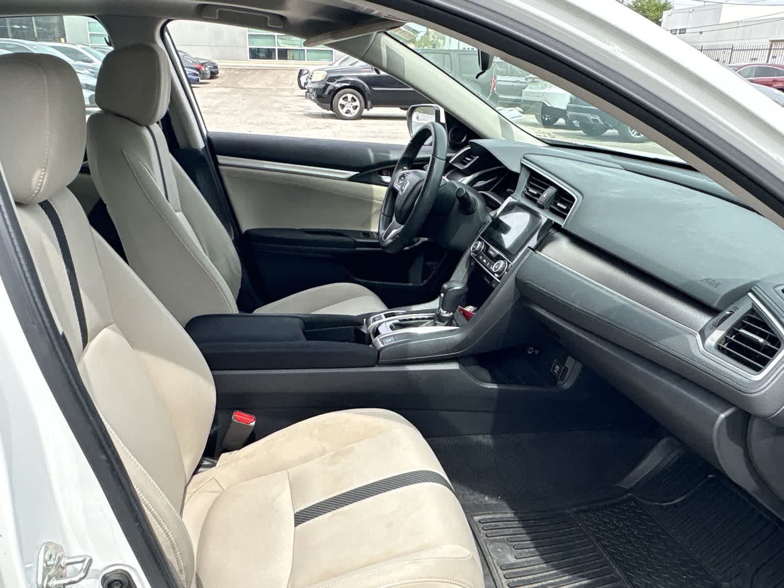 Thumbnail: 2017 Honda Civic - 15