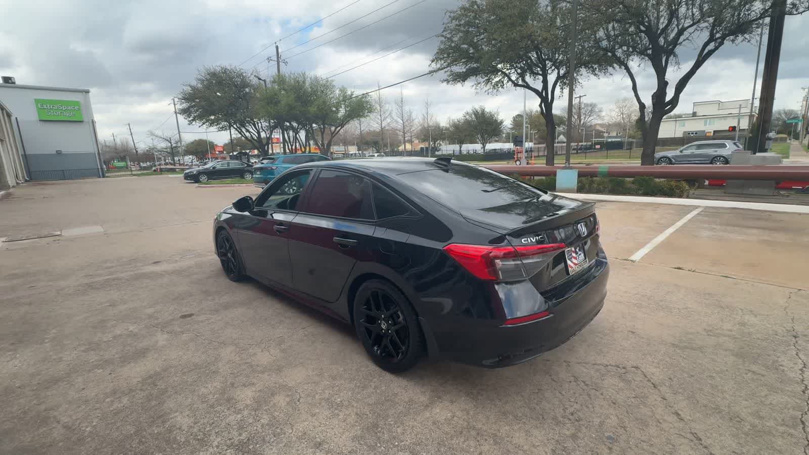 Thumbnail: 2024 Honda Civic - 6