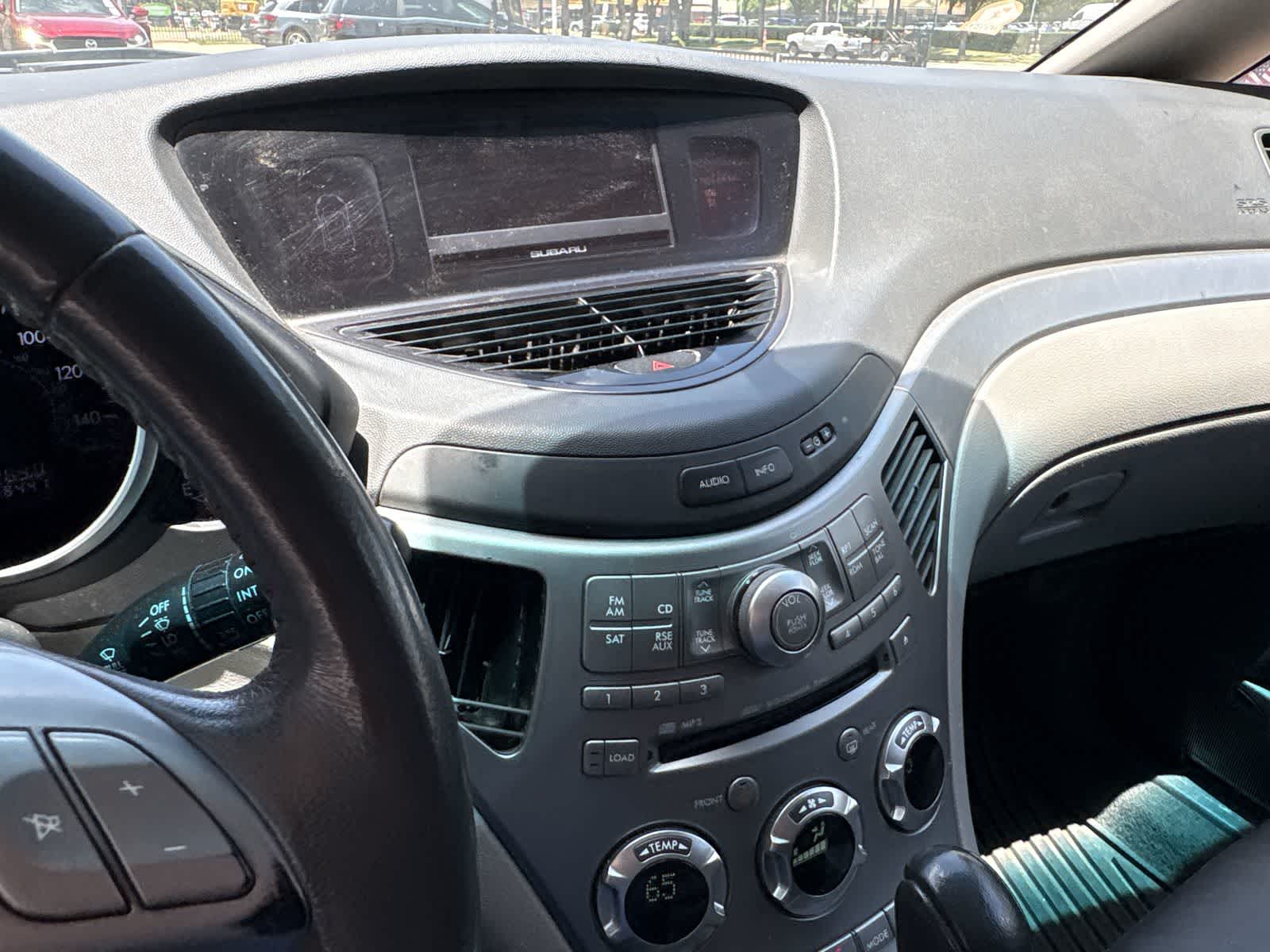 Thumbnail: 2008 Subaru Tribeca - 14