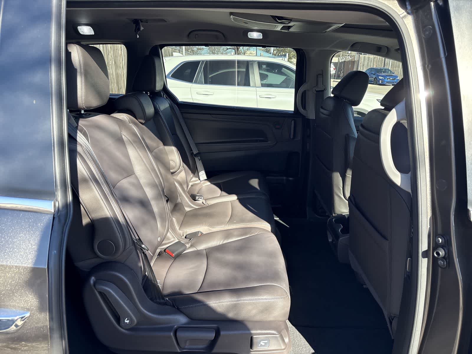 Thumbnail: 2023 Honda Odyssey - 12