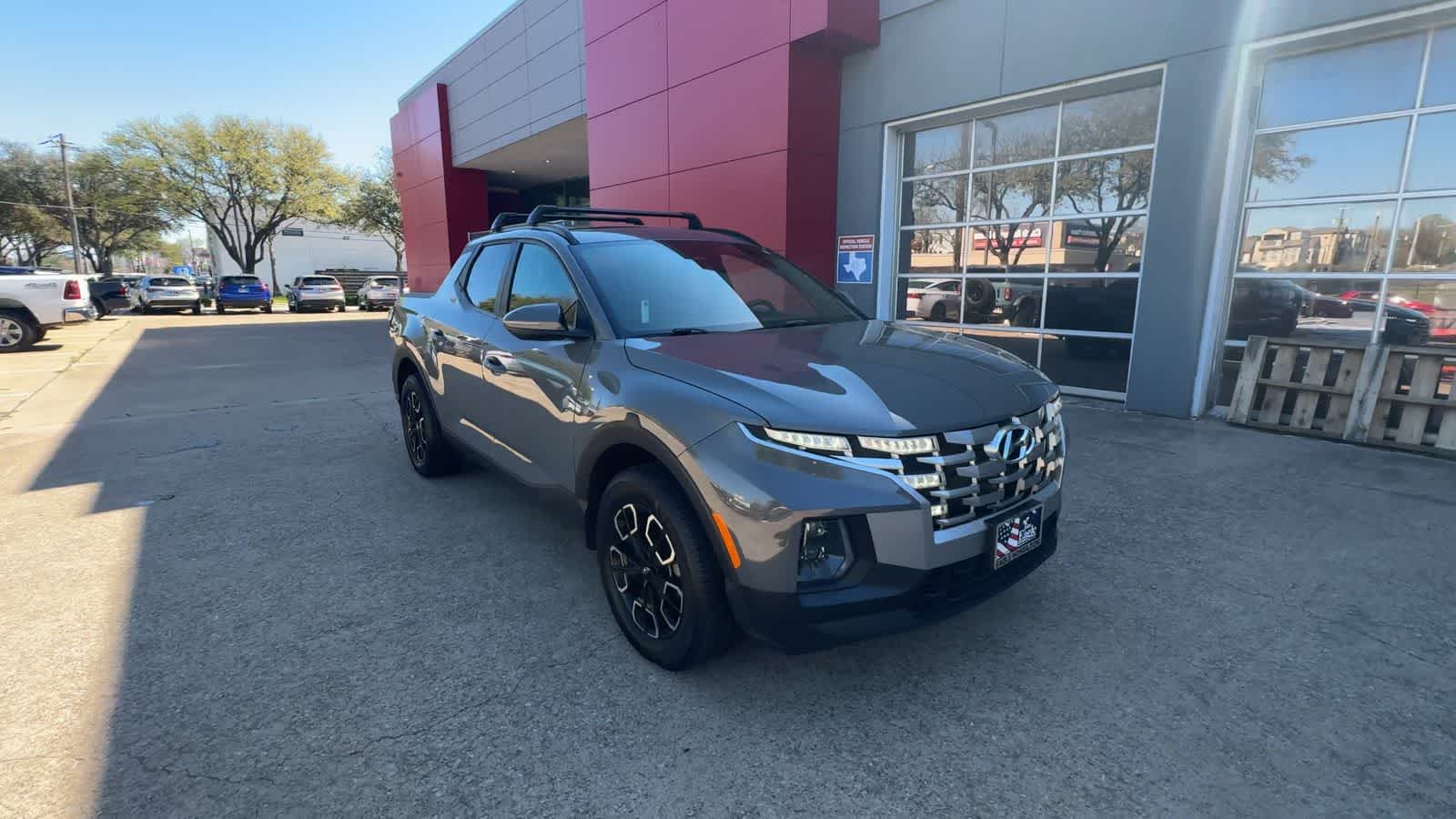 Thumbnail: 2022 Hyundai Santa Cruz - 2