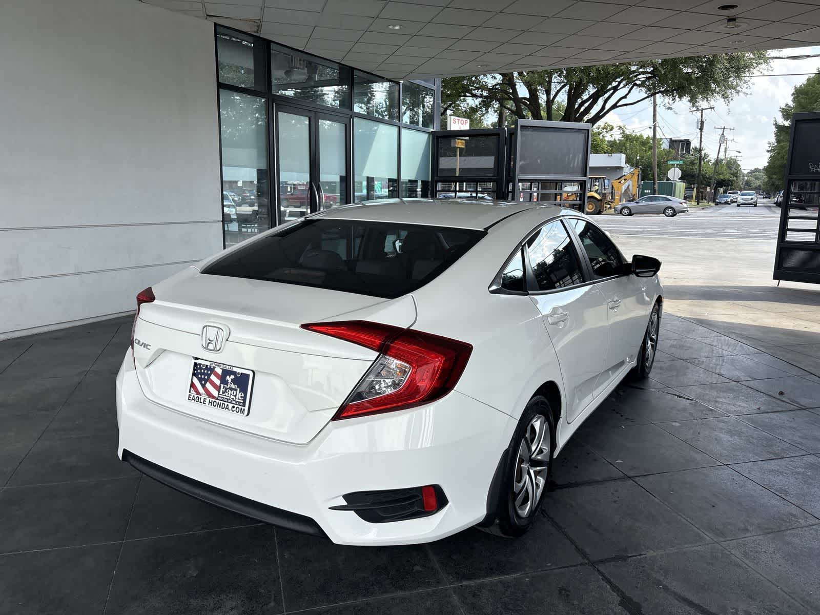 Thumbnail: 2016 Honda Civic - 24