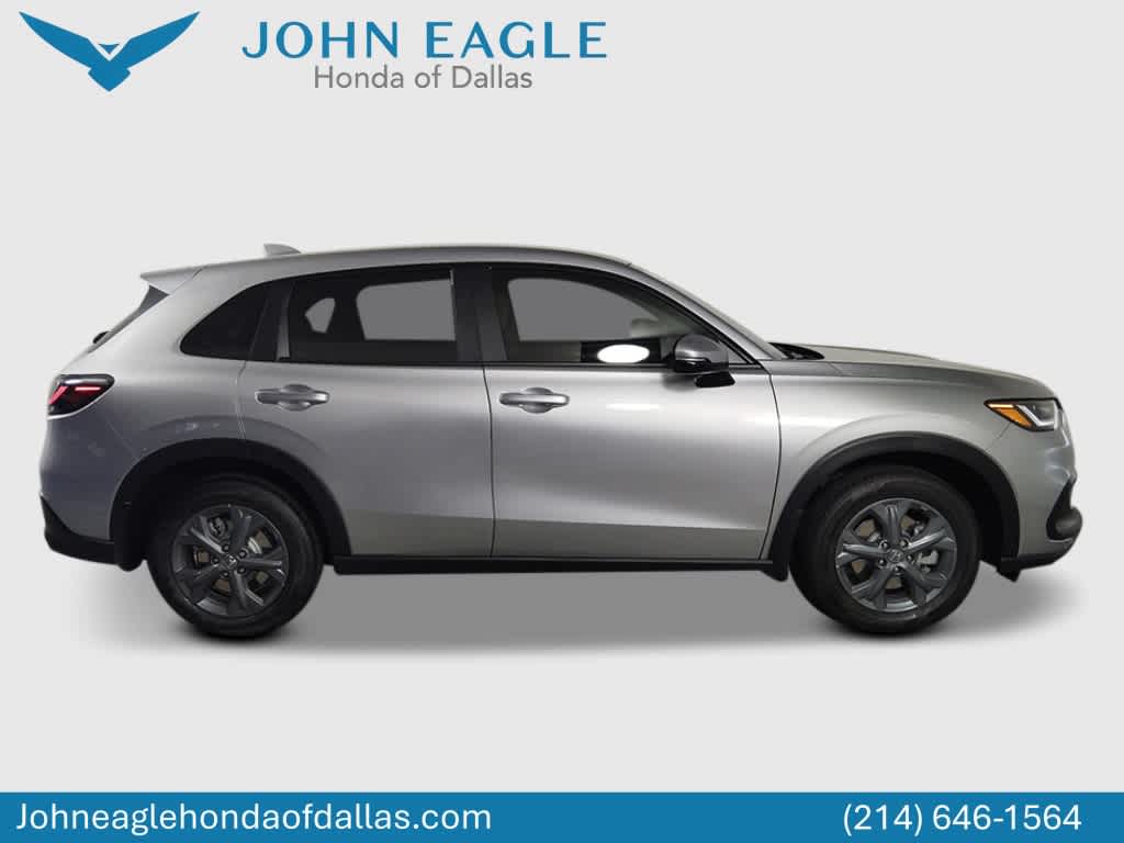 Thumbnail: 2027 Honda HR-V - 2