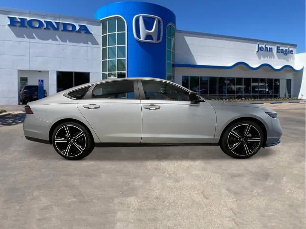 Thumbnail: 2025 Honda Accord - 8