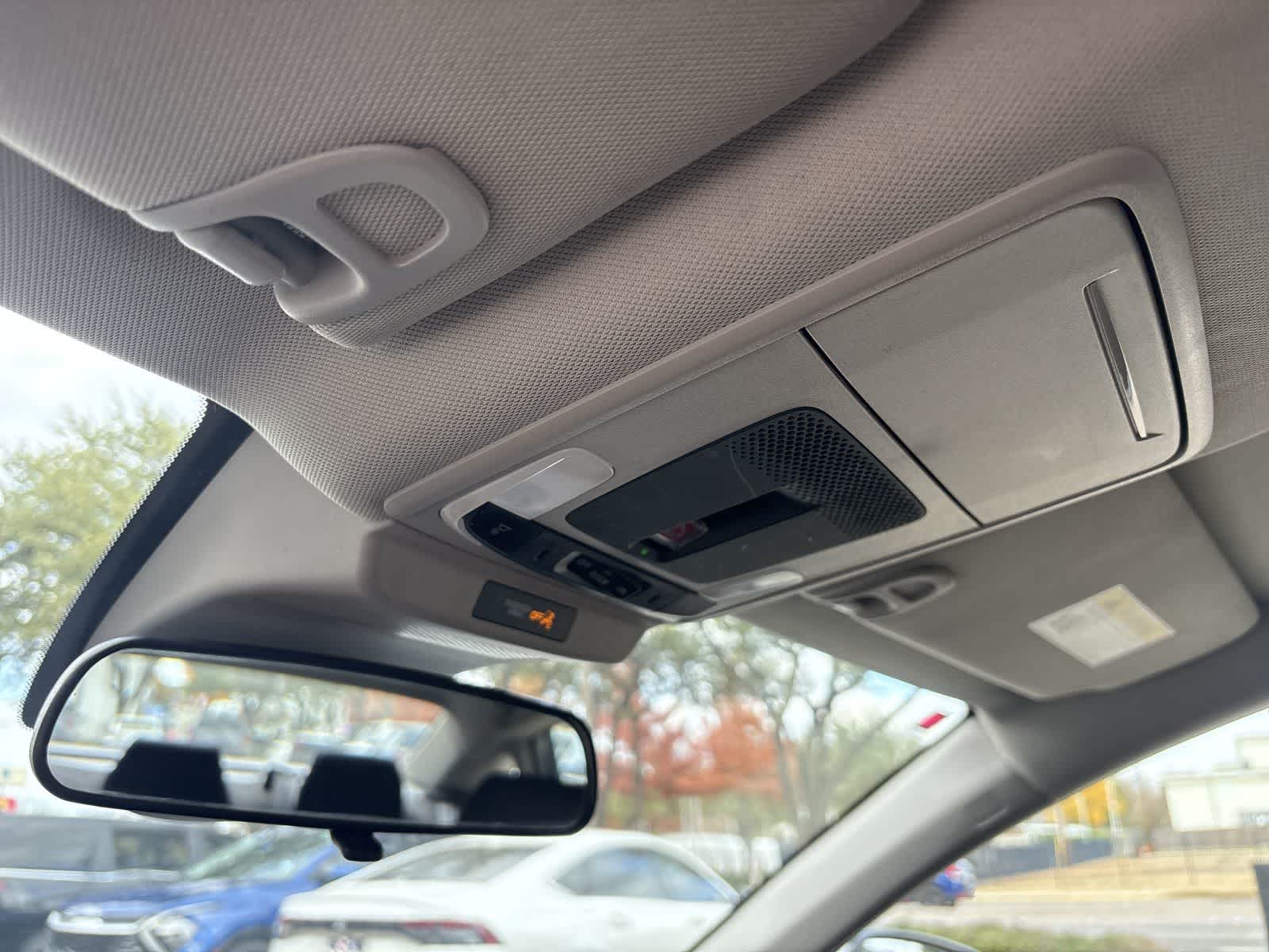 Thumbnail: 2023 Honda Accord - 31