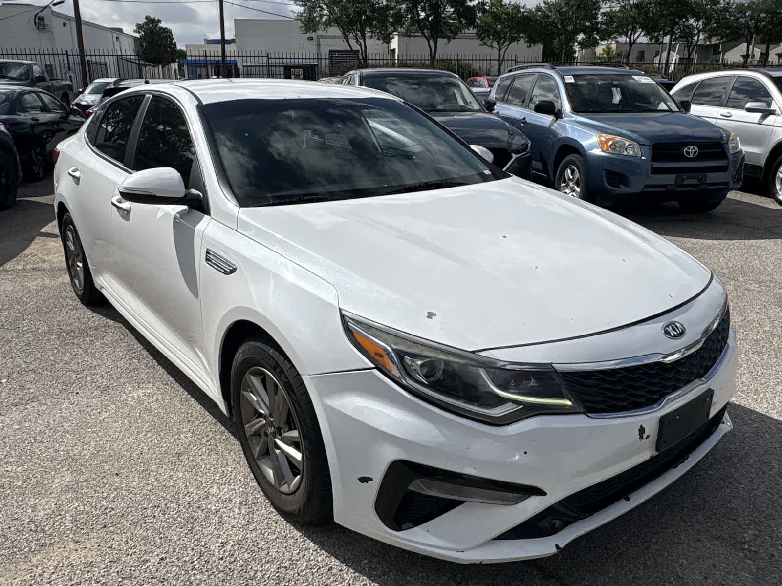 Thumbnail: 2019 Kia Optima - 8